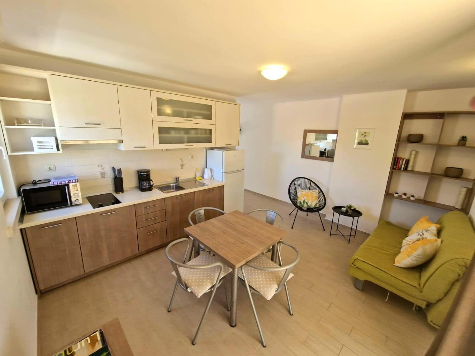 Apartments Villa Julija