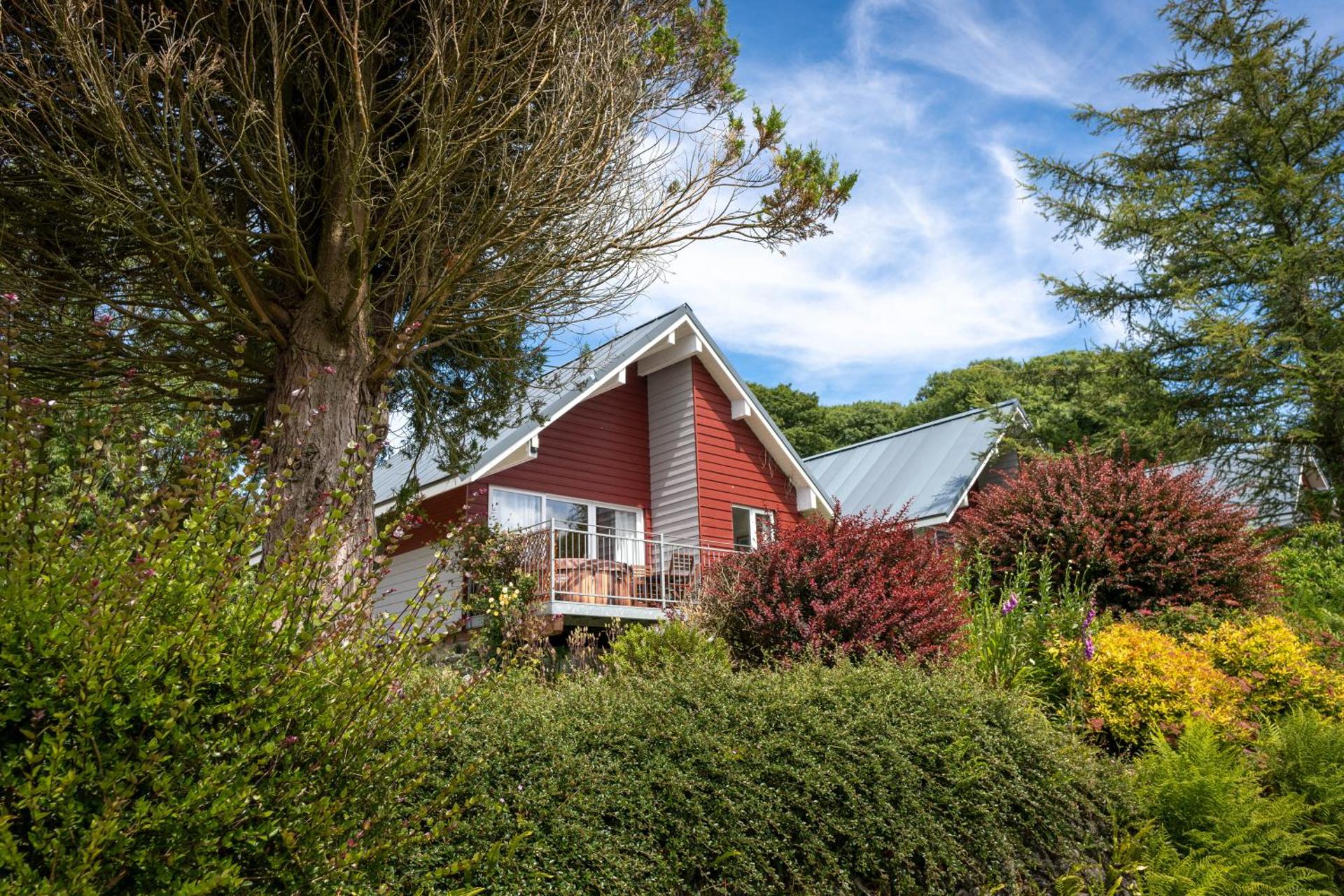 Ta Mill Cottages & Lodges - Meadowview Chalet 1