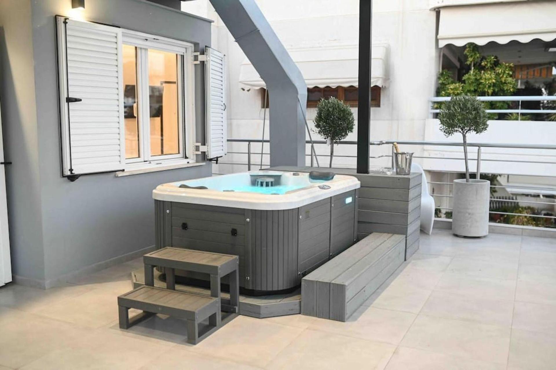 Jacuzzi Luxpenthouse PFaliro