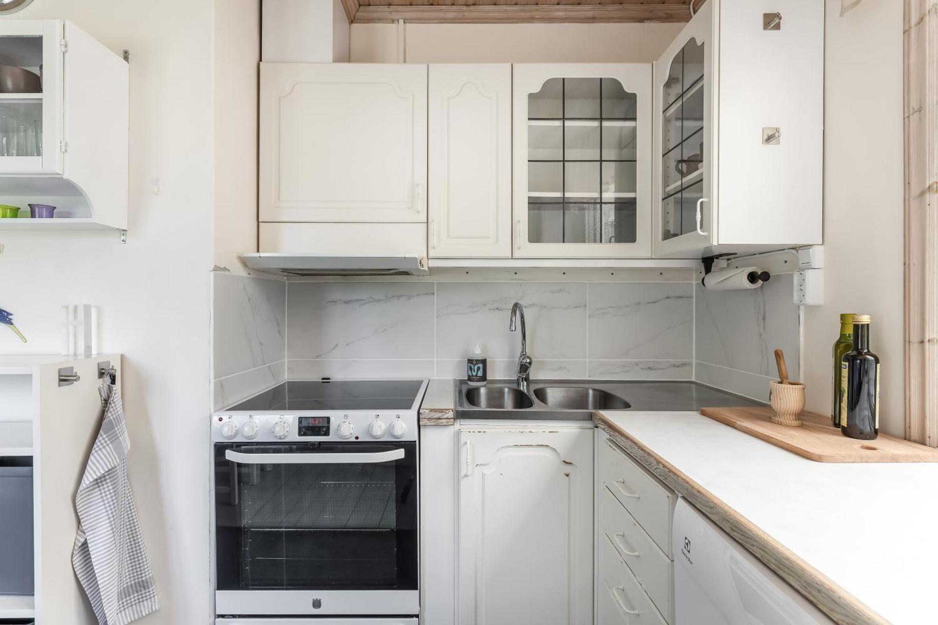 Relaxing Family Home Near The Lake