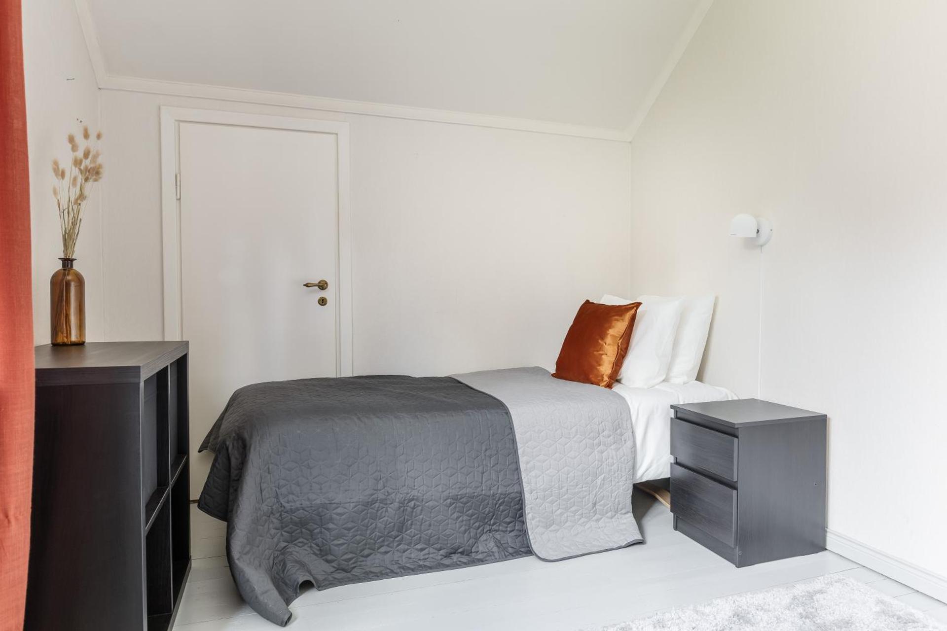 Relaxing Family Home Near The Lake