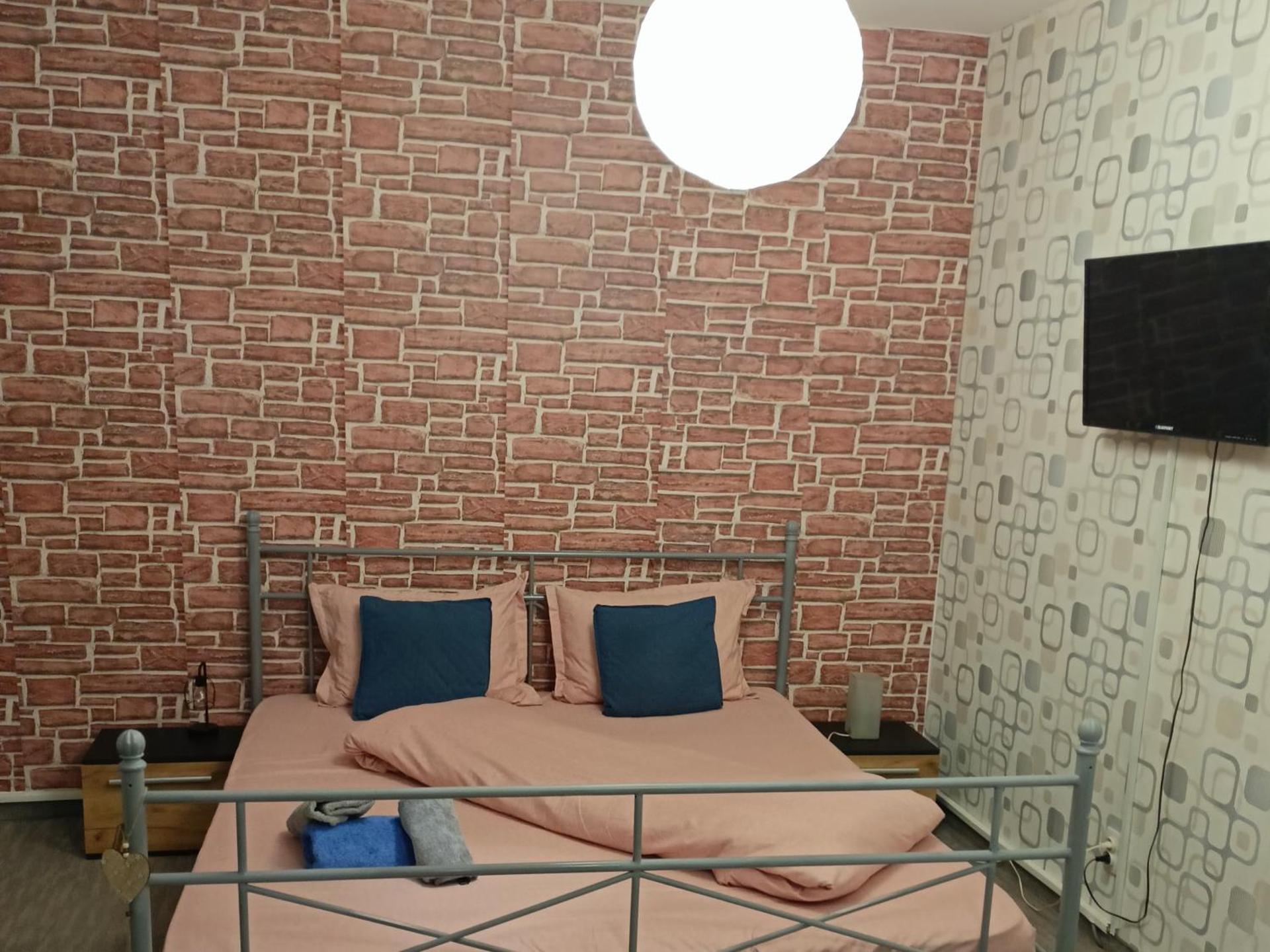 One-bedroom Loft Apartment 