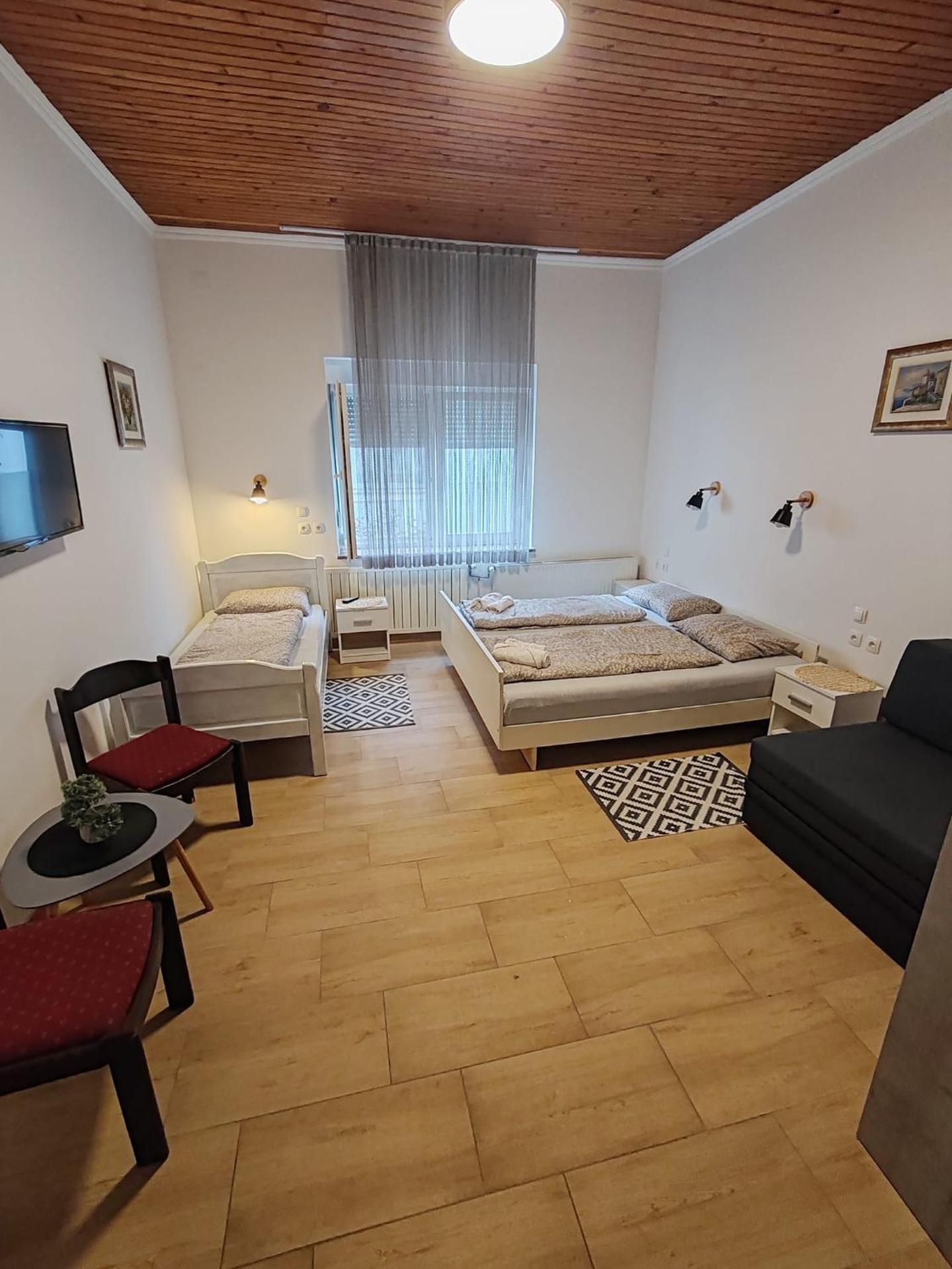 Sobe Đakovački vezovi