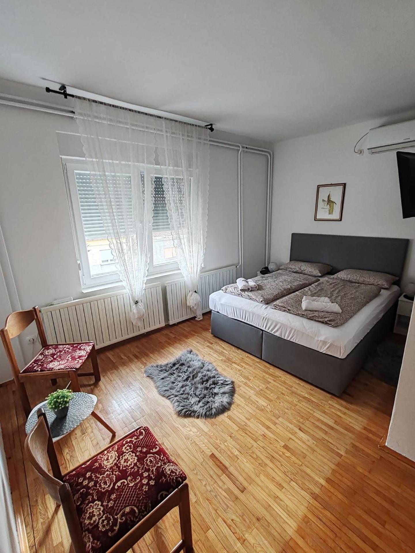 Sobe Đakovački vezovi