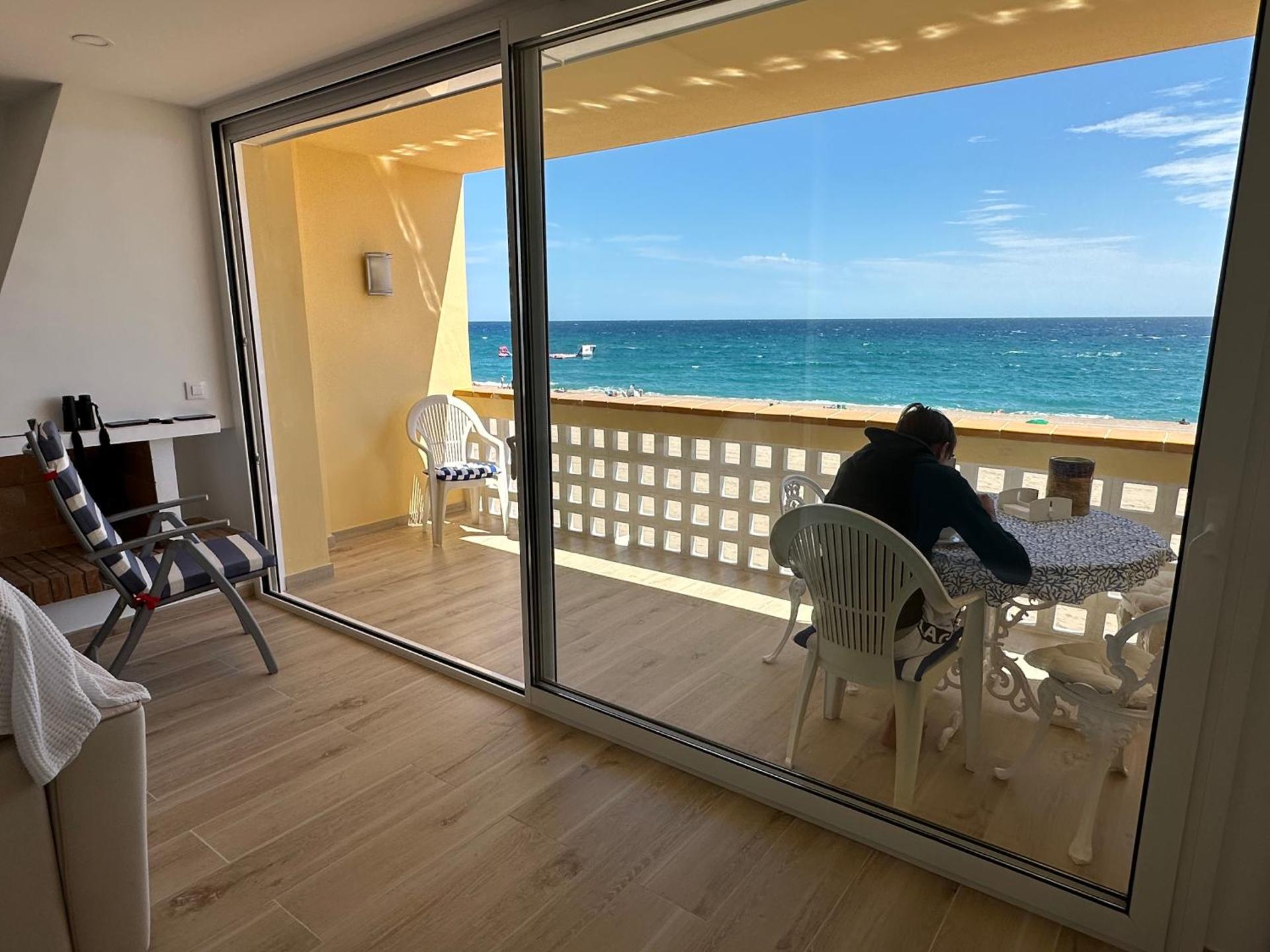 Pals primera Linea de Mar