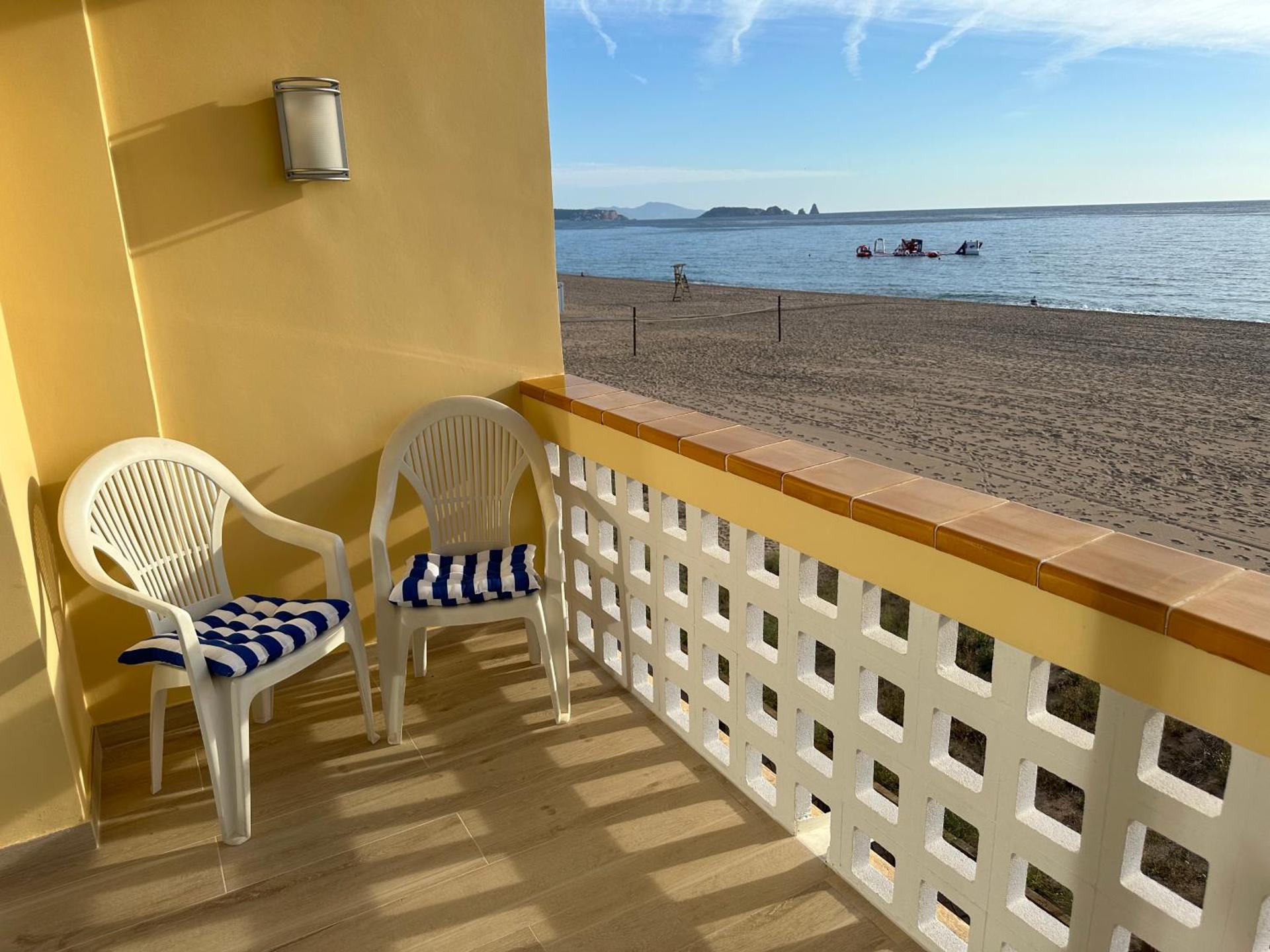 Pals primera Linea de Mar