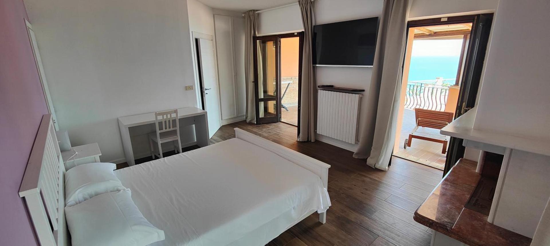 Double Room with Terrace