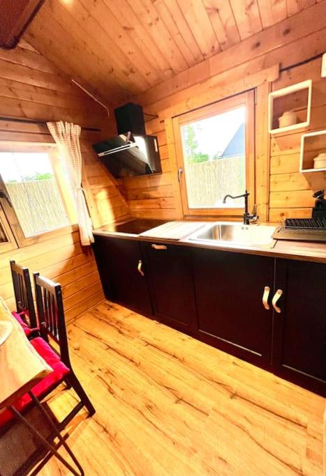 Cozy chalet with garden and jacuzzi near Amsterdam