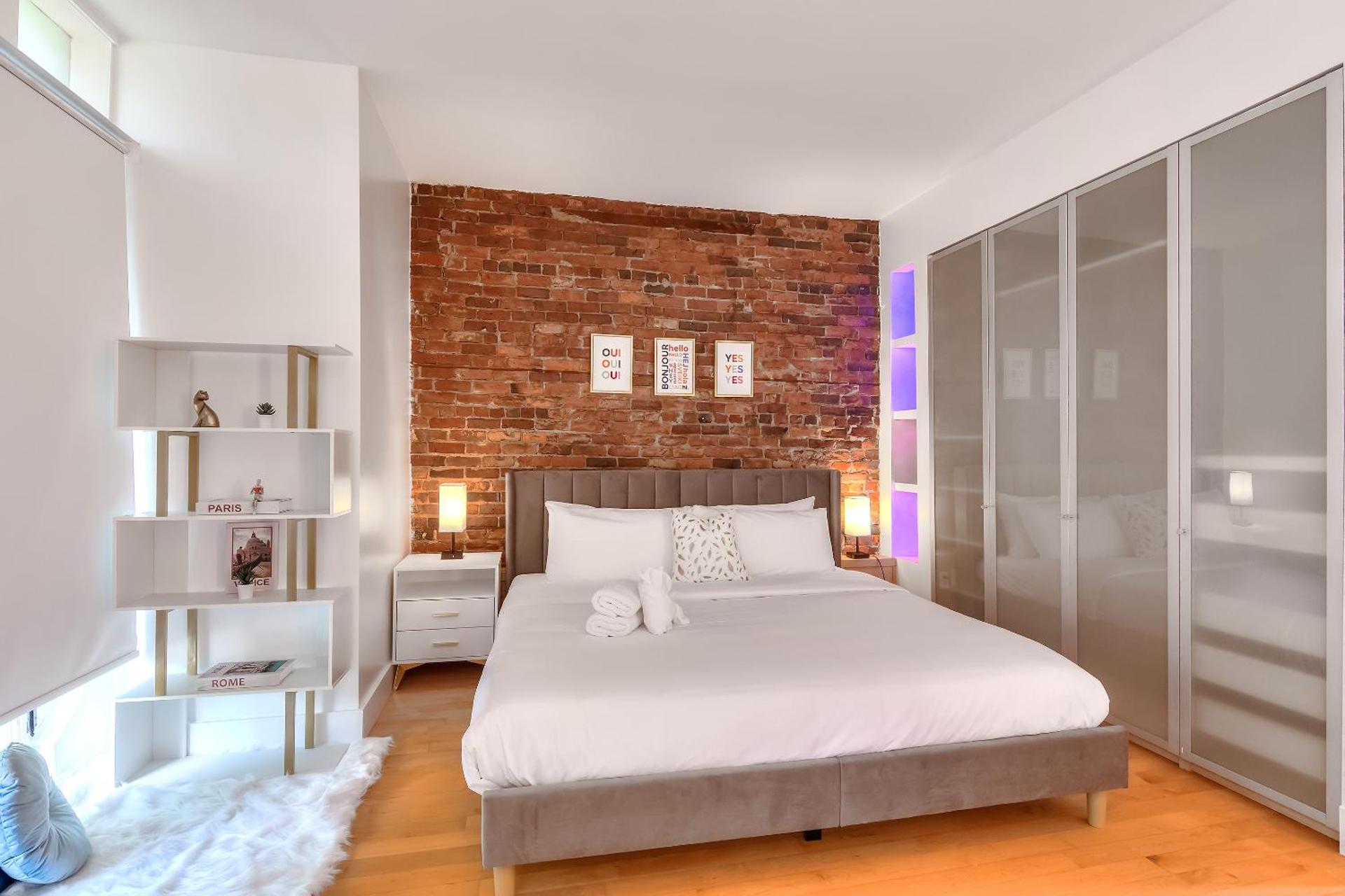 Take a break in a modern loft on Plateau-Mont-Royal