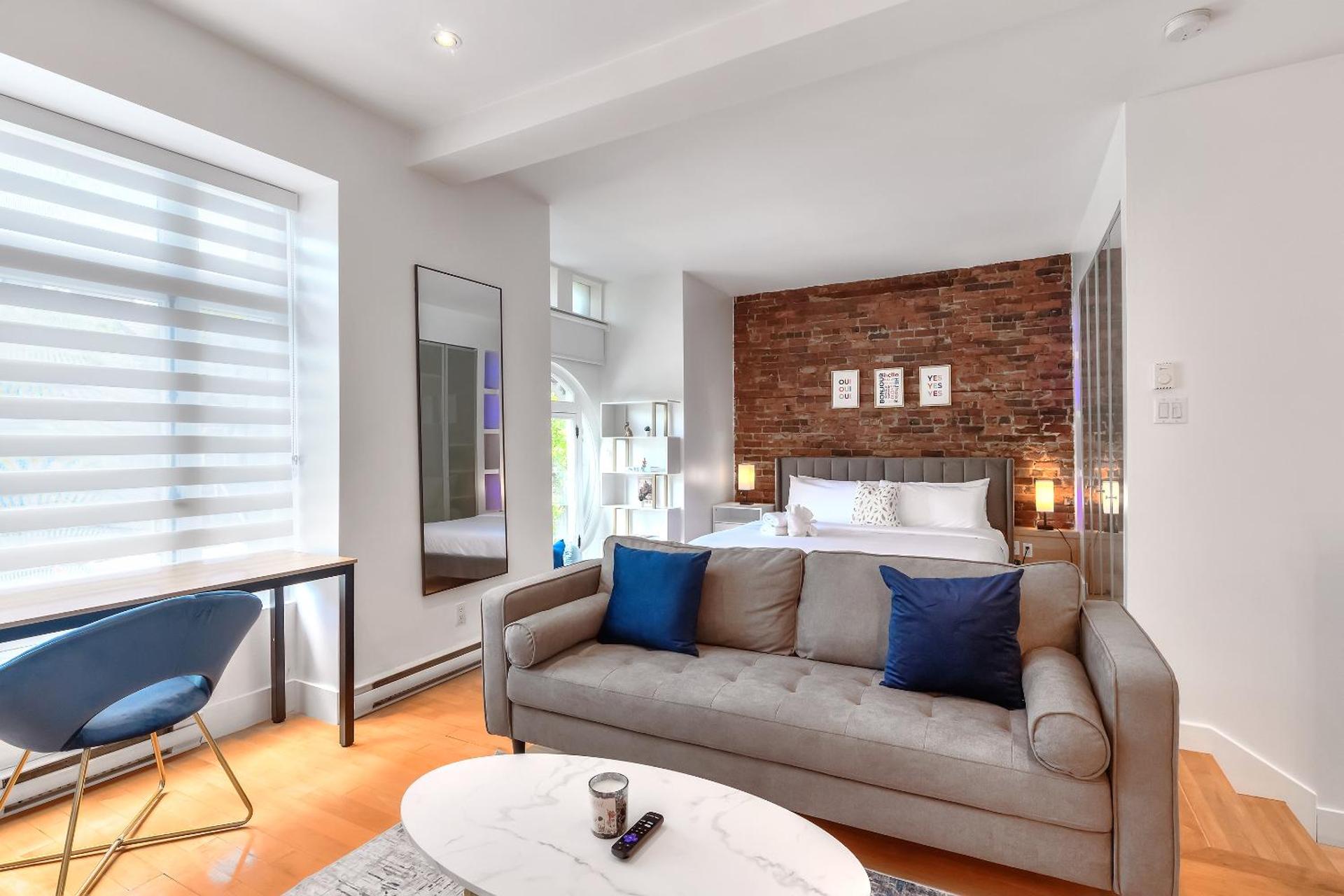 Take a break in a modern loft on Plateau-Mont-Royal