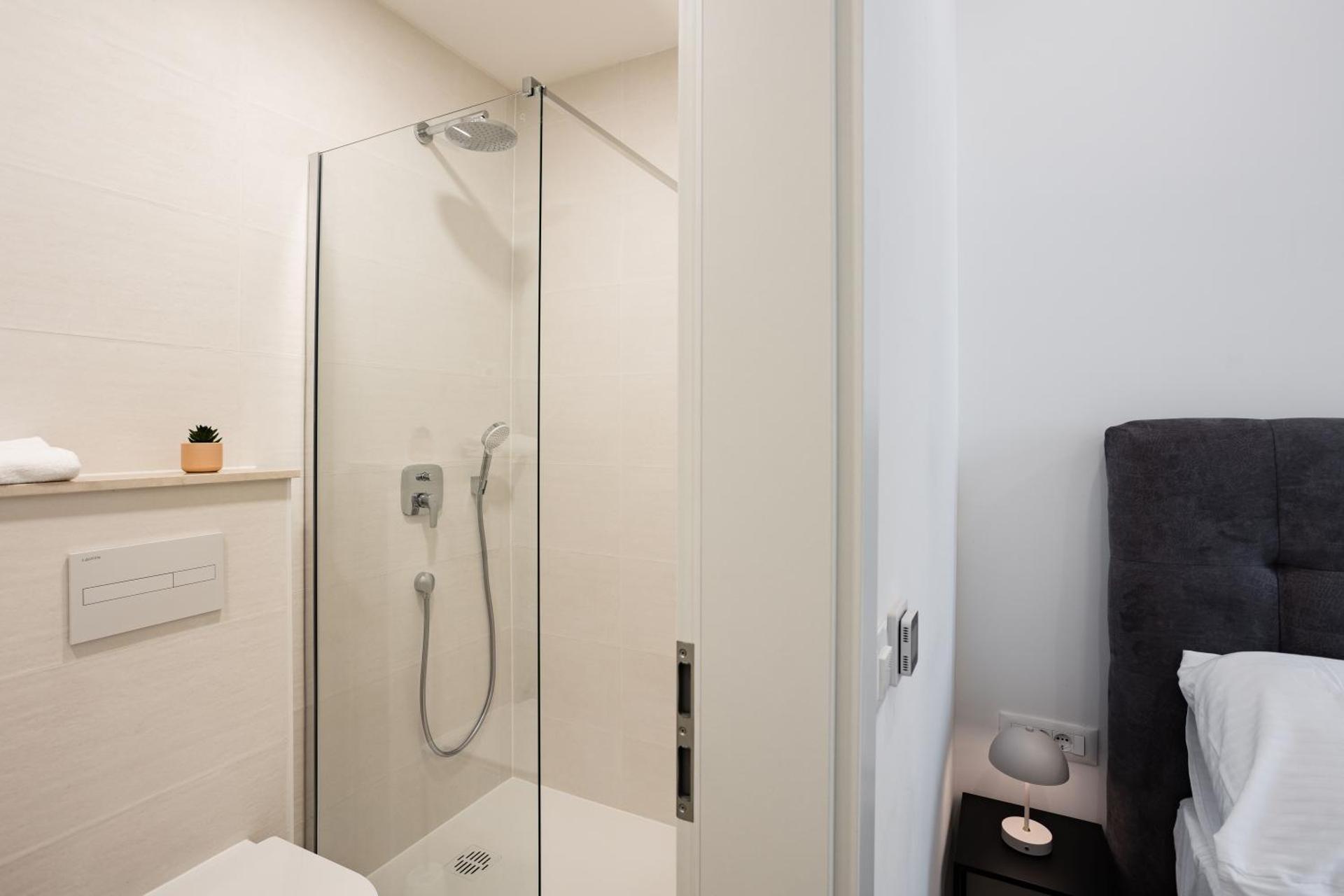 Luxury City Center House