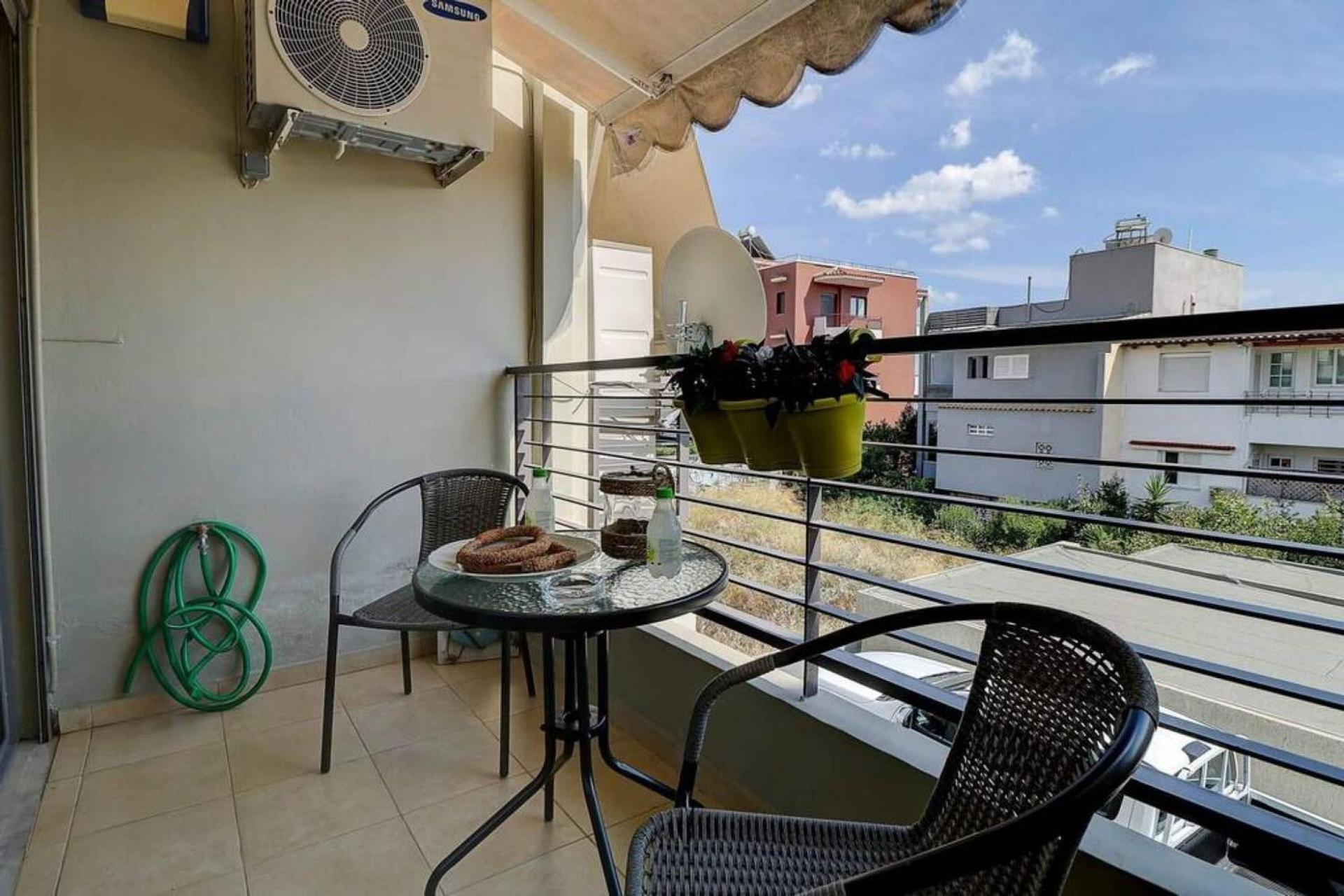 Brand new flat in the amazing area of ​​Alimos