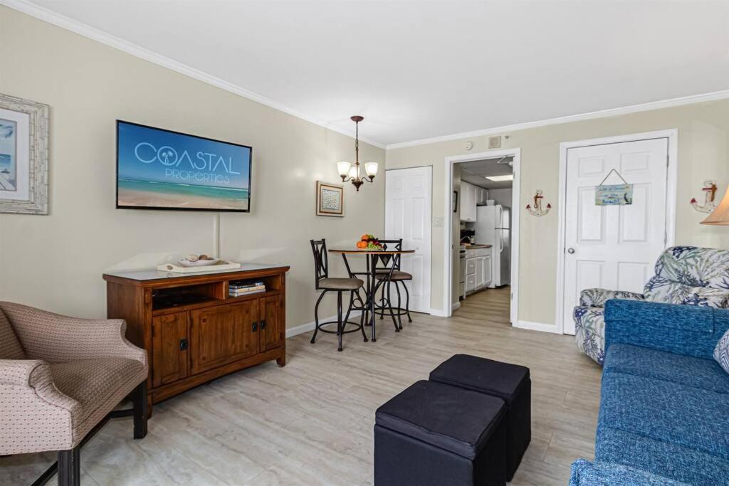 WINTER RATES! Ready Set and Relax, Oceanfront Suite w Jetted tub! B 1134