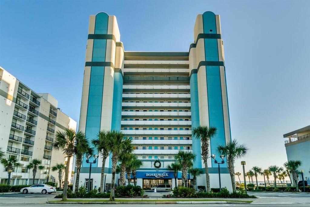 WINTER RATES! Ready Set and Relax, Oceanfront Suite w Jetted tub! B 1134