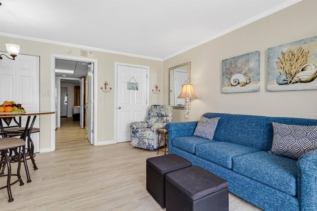 WINTER RATES! Ready Set and Relax, Oceanfront Suite w Jetted tub! B 1134