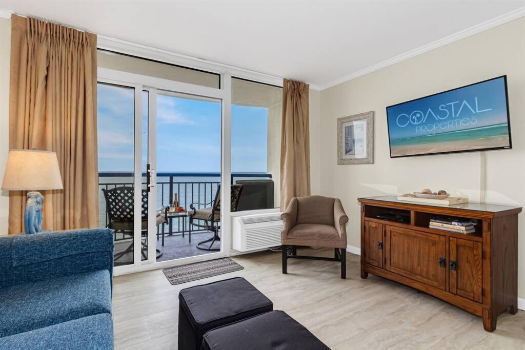 WINTER RATES! Ready Set and Relax, Oceanfront Suite w Jetted tub! B 1134