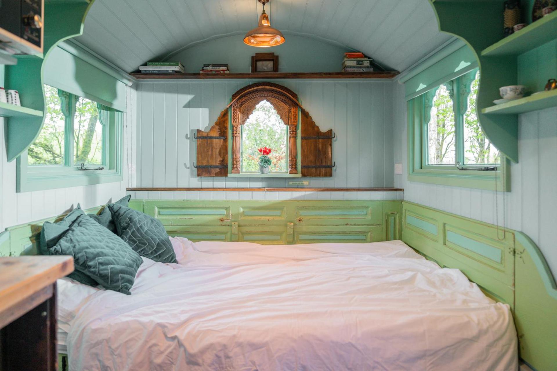 Llethrau Forest & Nature Retreats