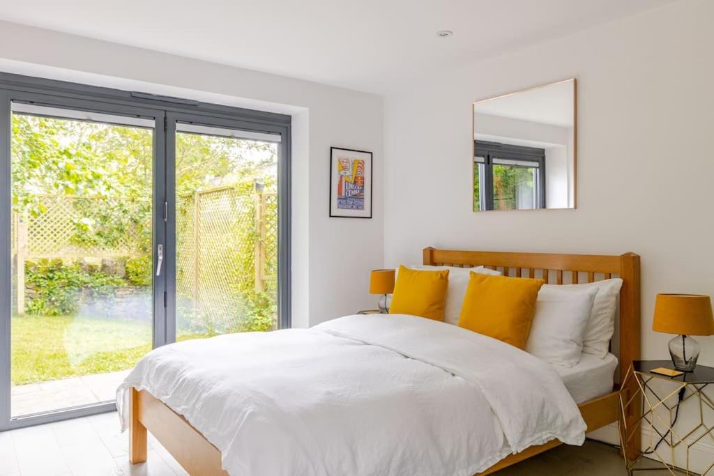 Cosy Cotswolds Retreat near Bath & Castle Combe