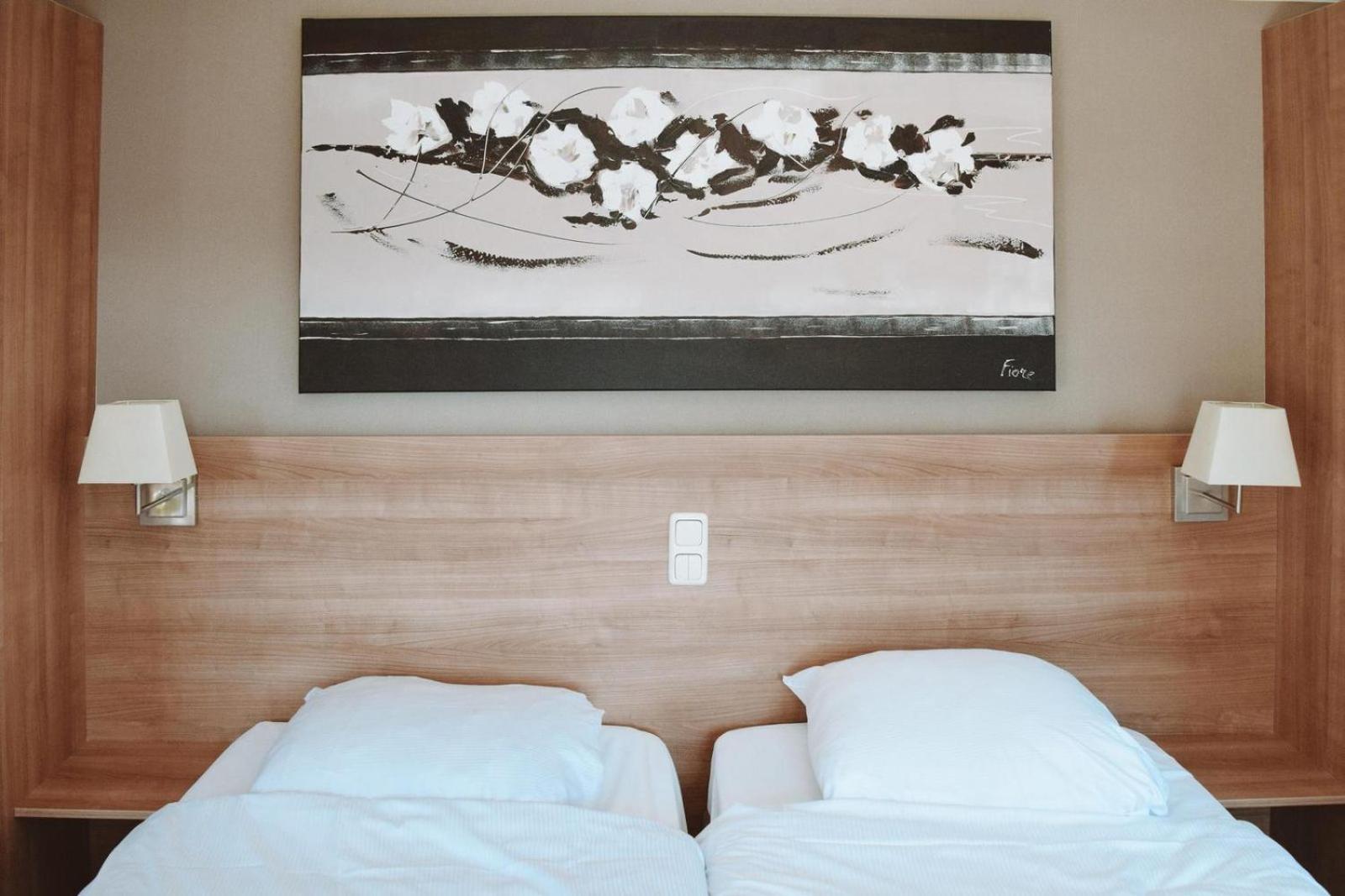 Twin Room with Private Bathroom