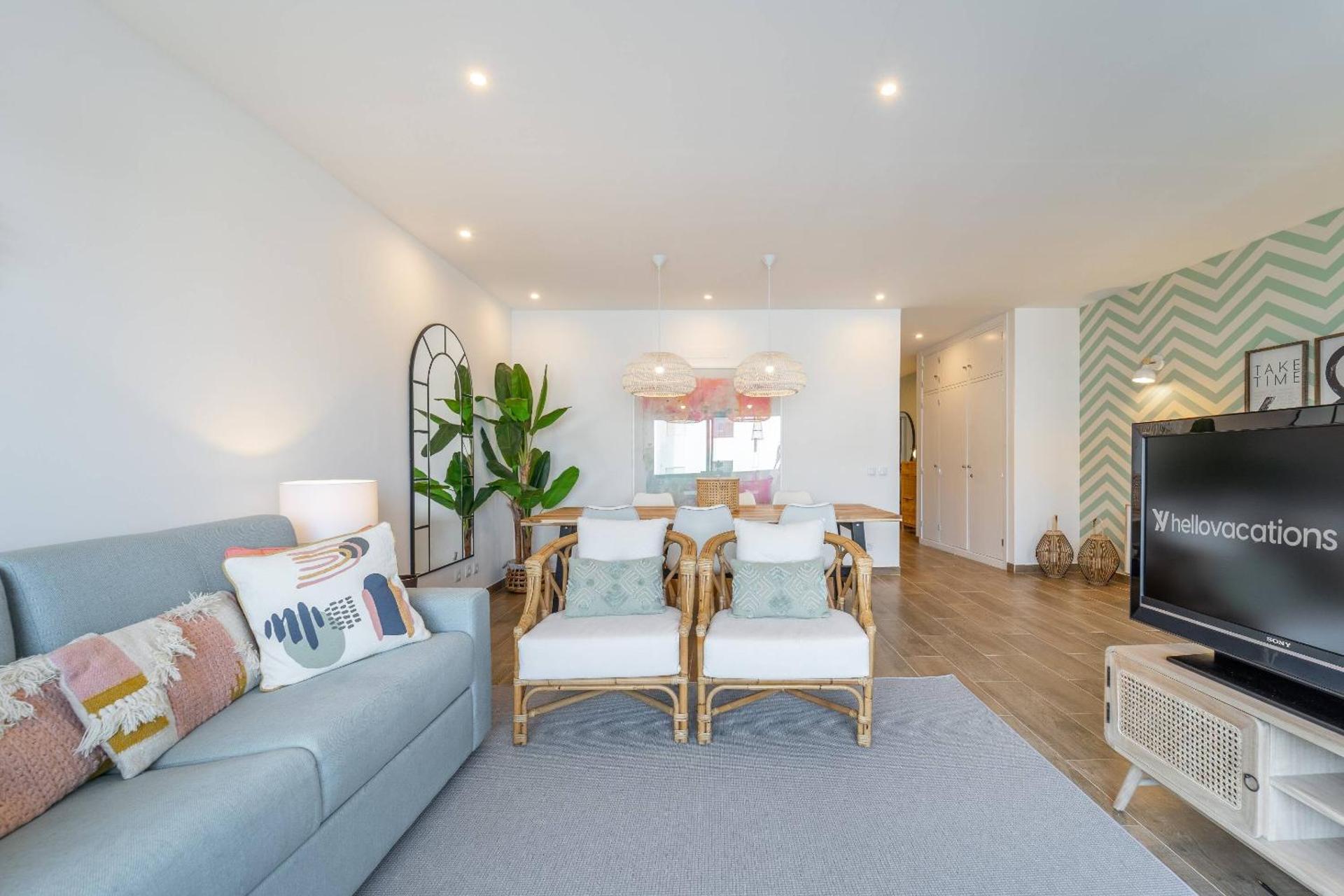 Palmeiras Apartment - 19A by HelloVacations