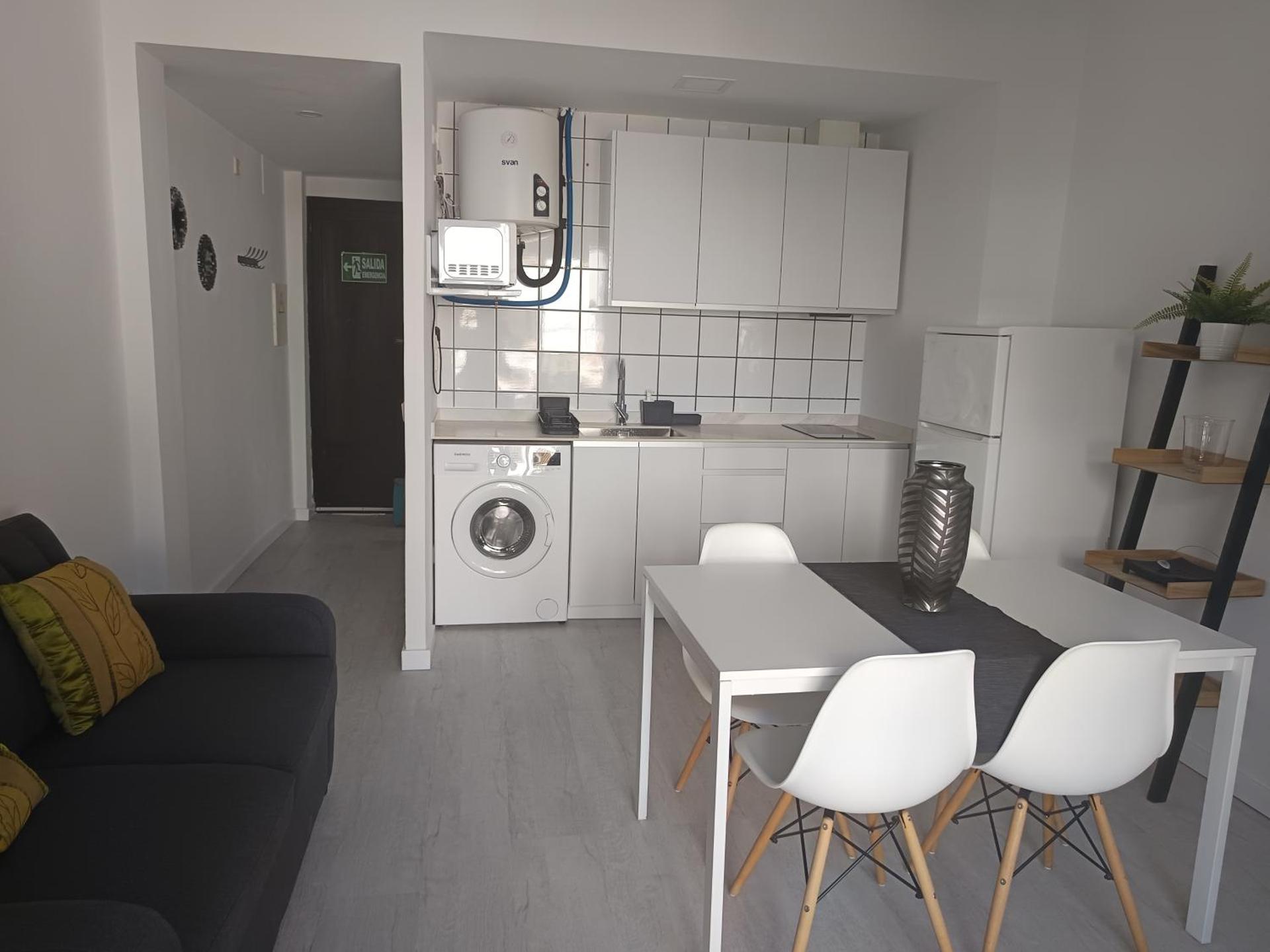 Tropical Nights 2 Apartamento cerca de la playa