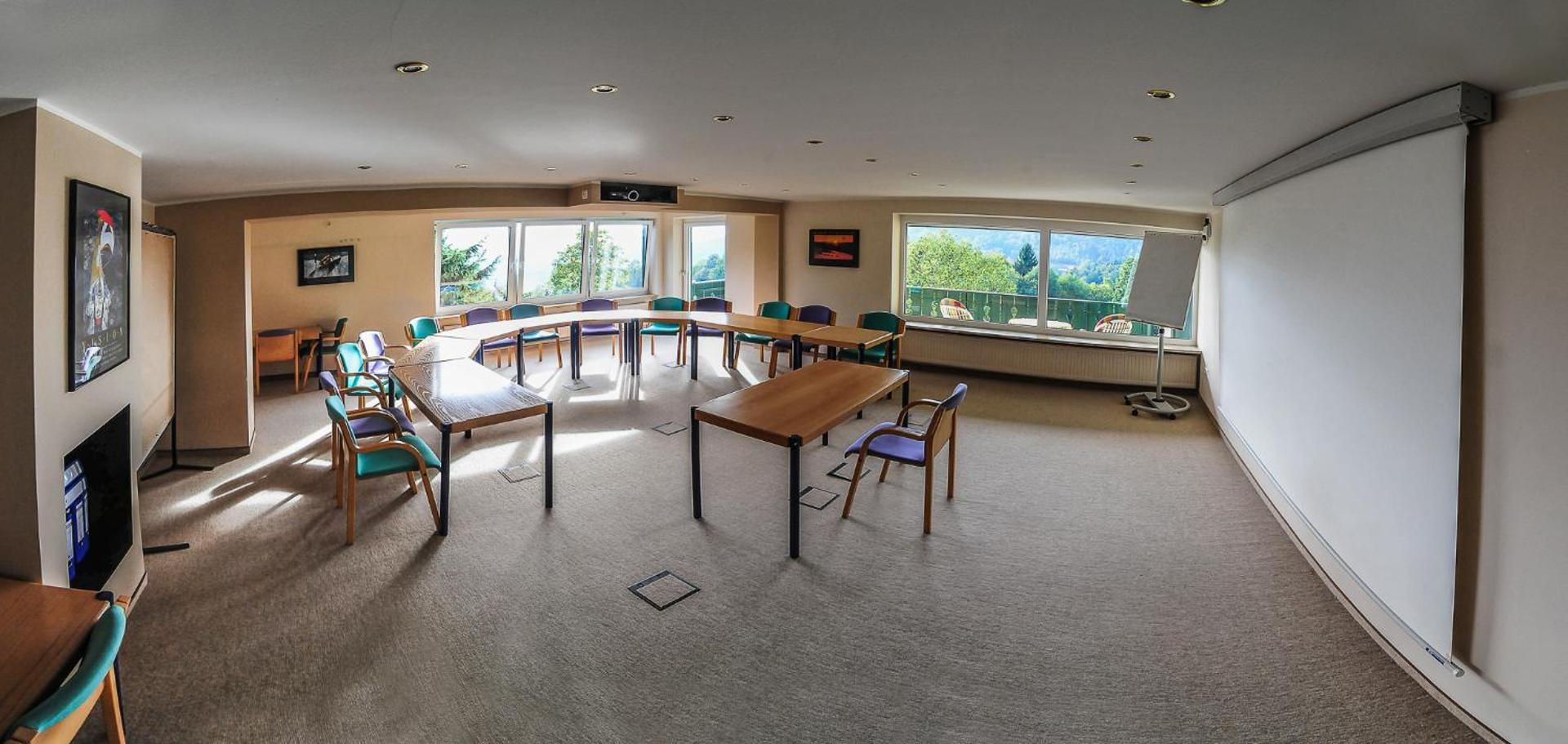 Meeting/conference room