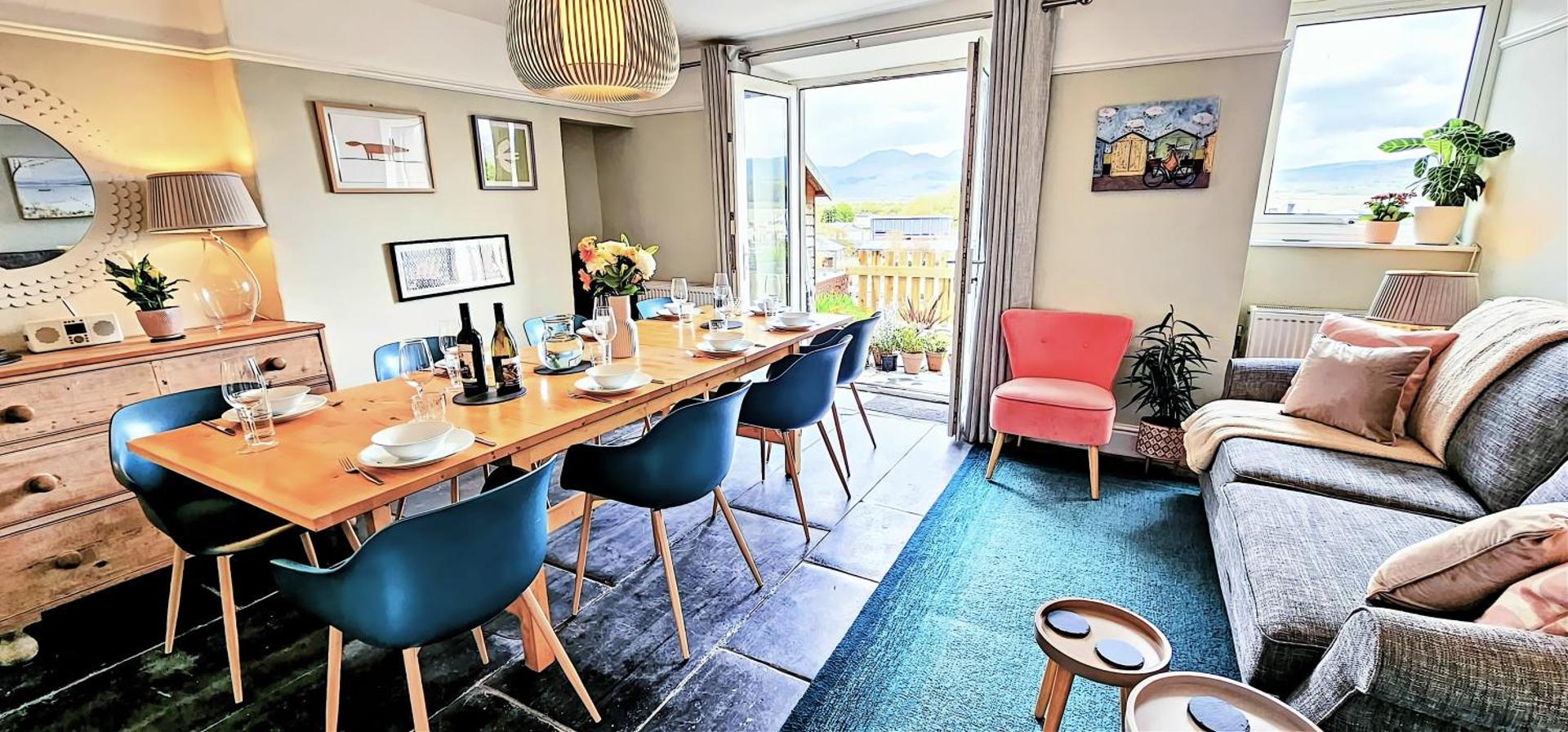 Harbour & Mountain Views, Porthmadog House, Sleeps 9, 4 Bedrooms, Two and Half Bathrooms