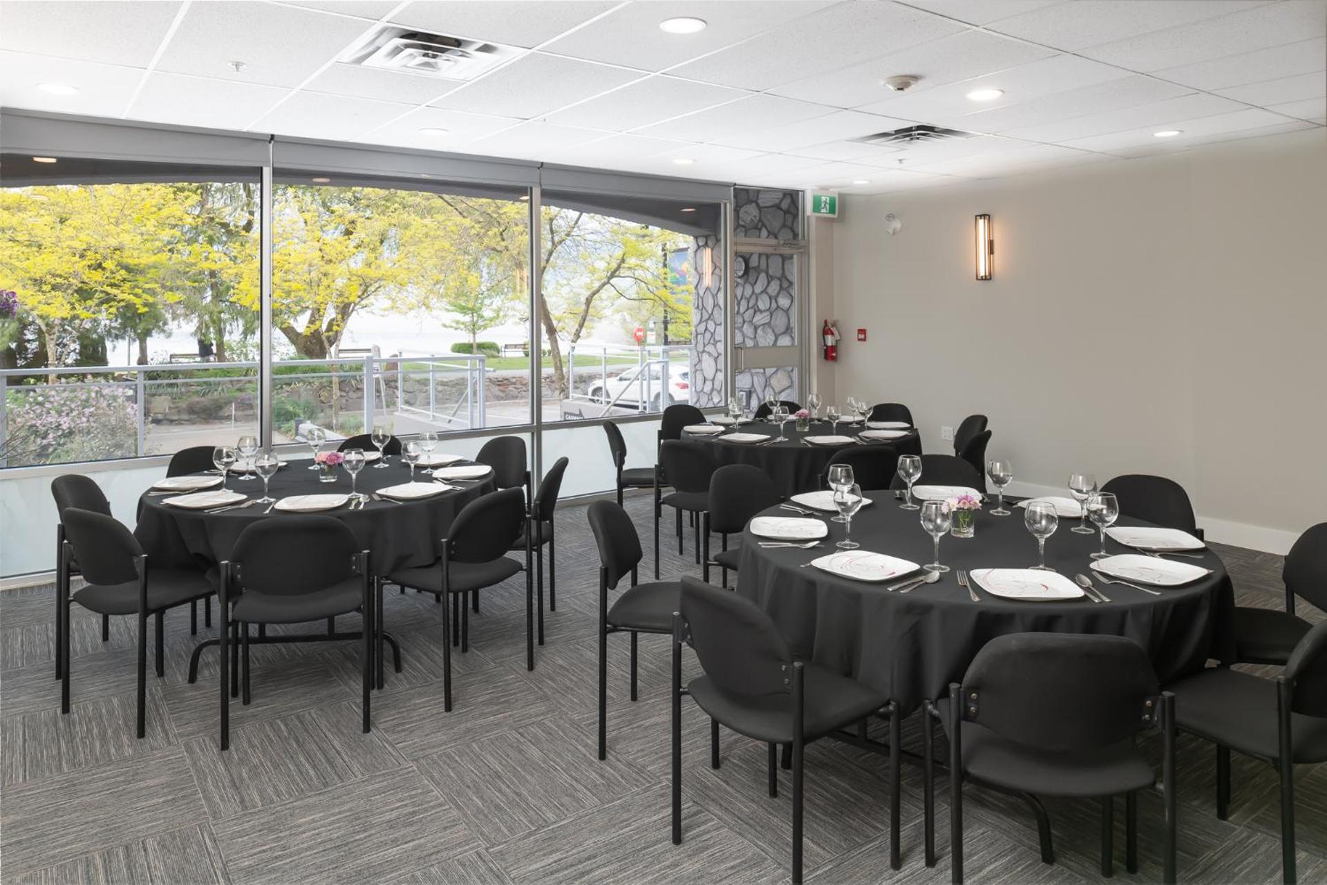 Meeting/conference room