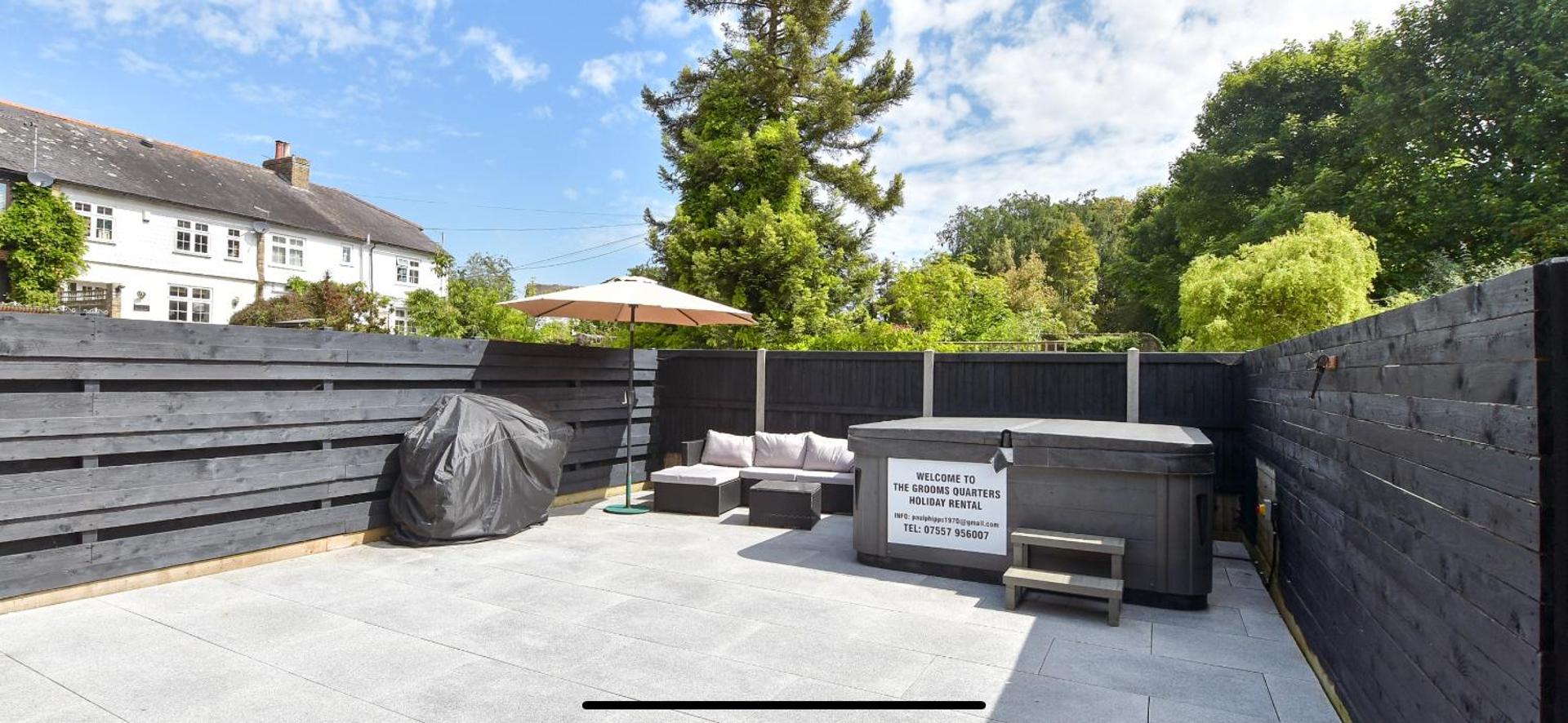 Luxurious oasis relax 32c pool, jacuzzi games bar