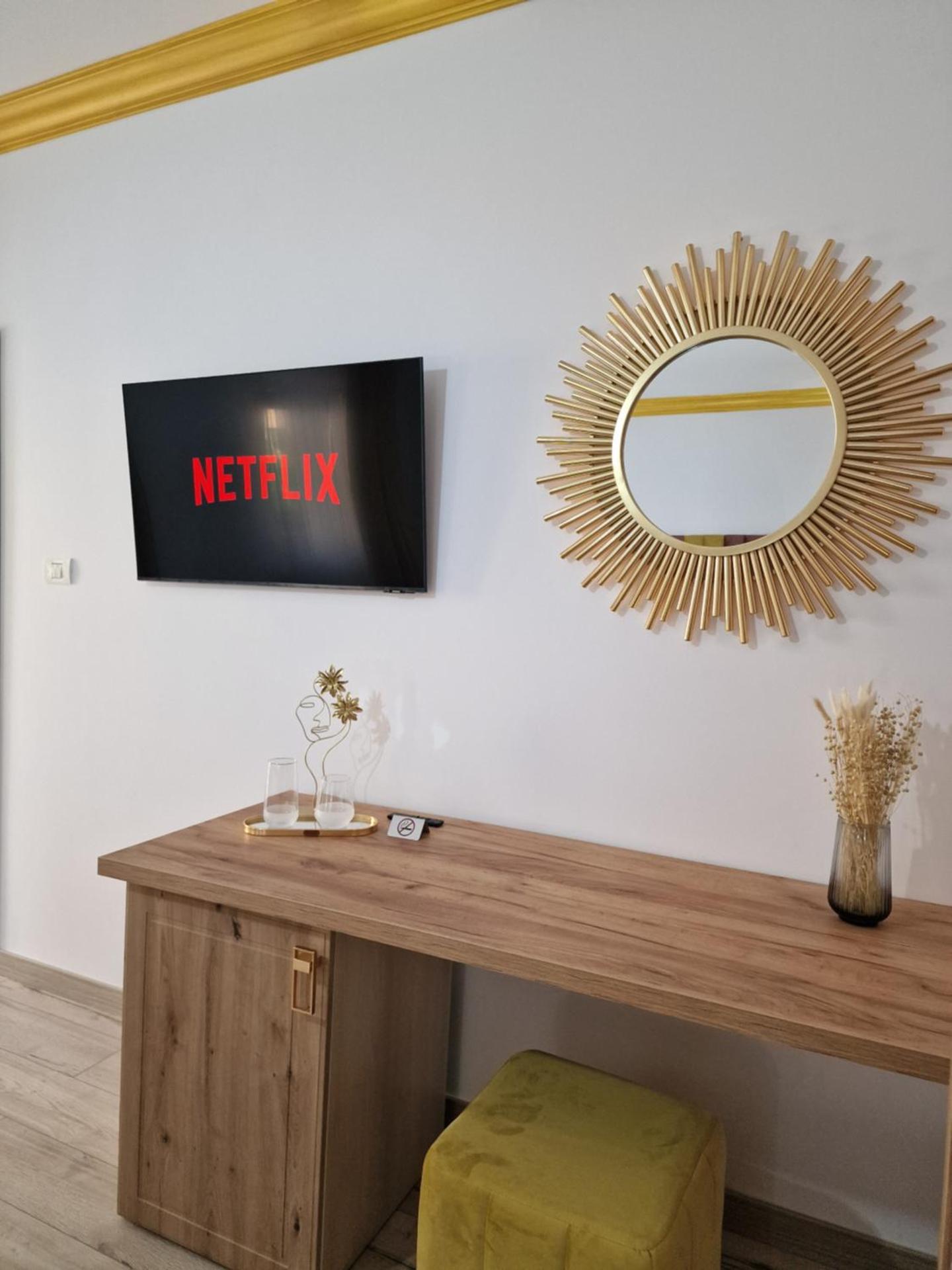 COLT DE RAI-Deluxe & Spa