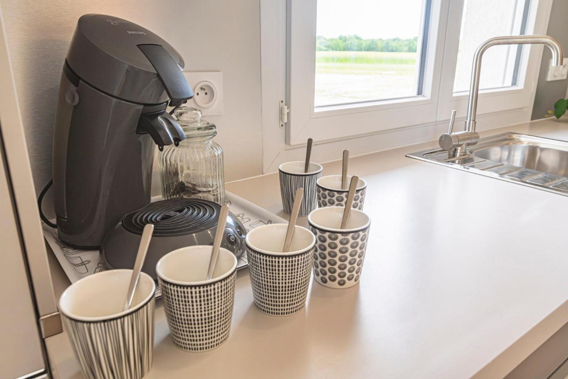 Coffee/tea facilities