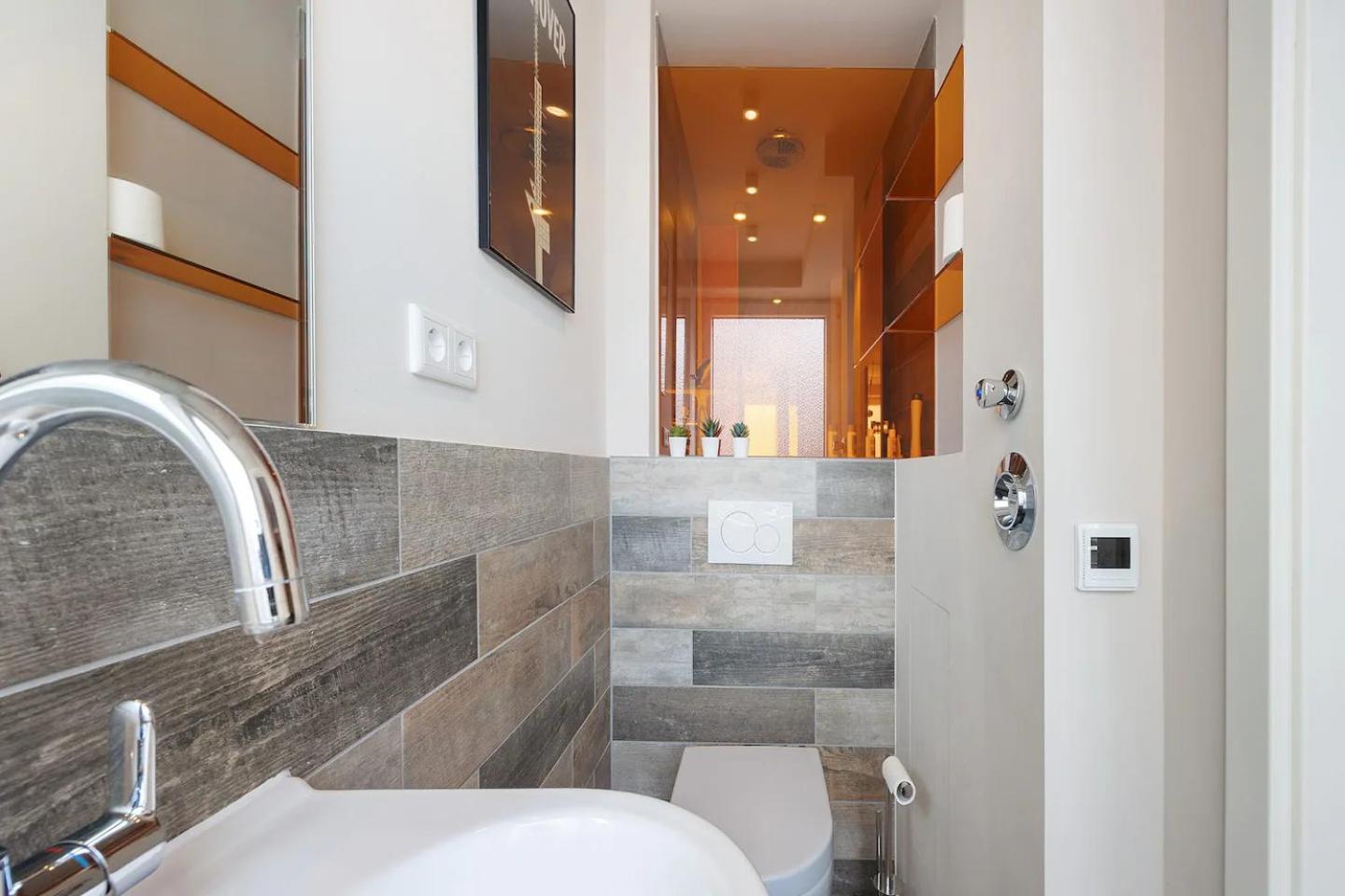 M&M Living in Hannover City