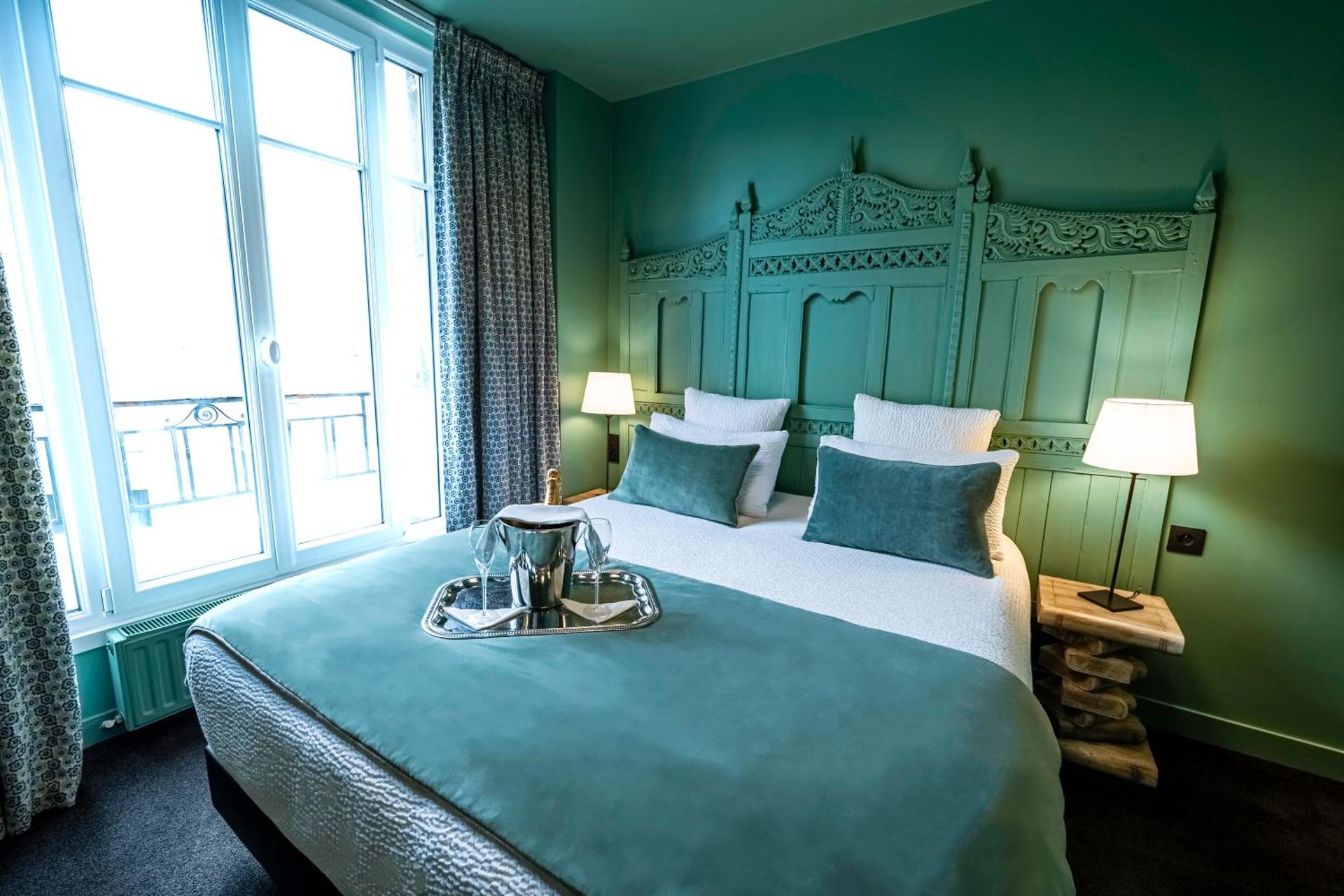 Chambre Double vue Tour Eiffel