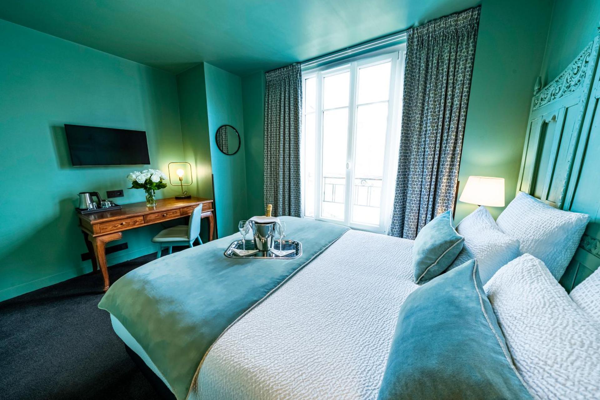 Chambre Double vue Tour Eiffel