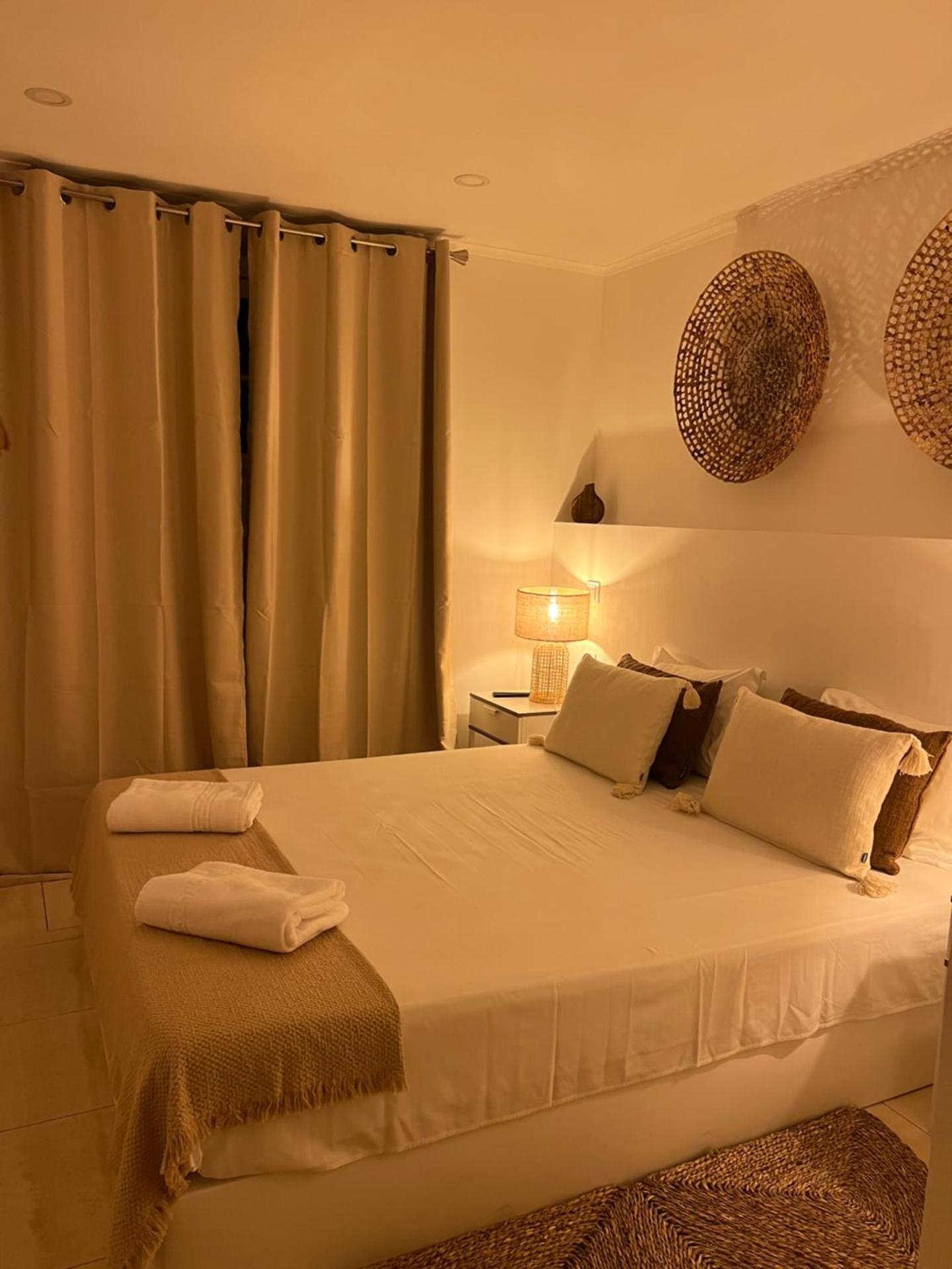 4U Lisbon VI Guesthouse Airport