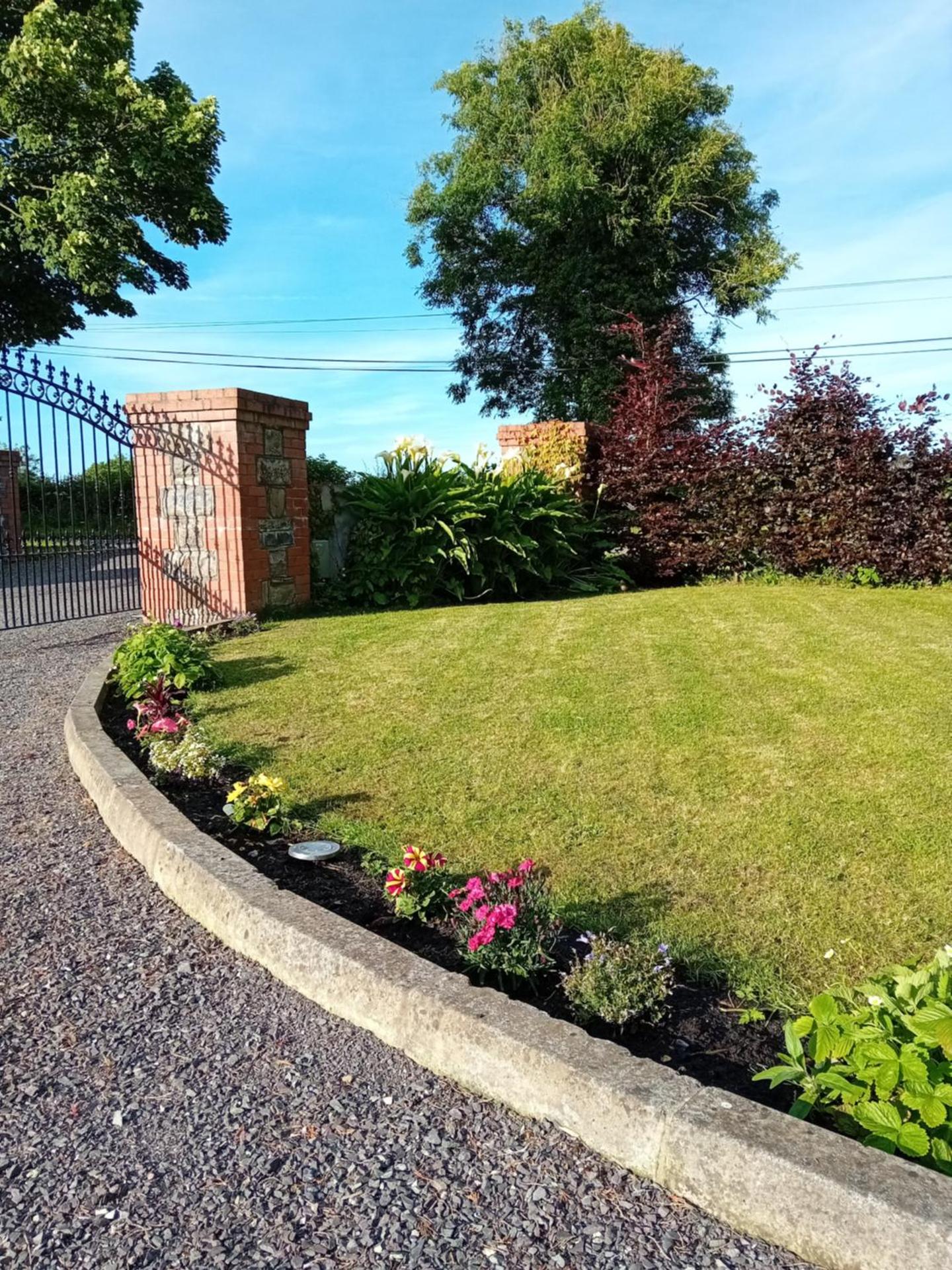 White Quarry Hse Quarry Road