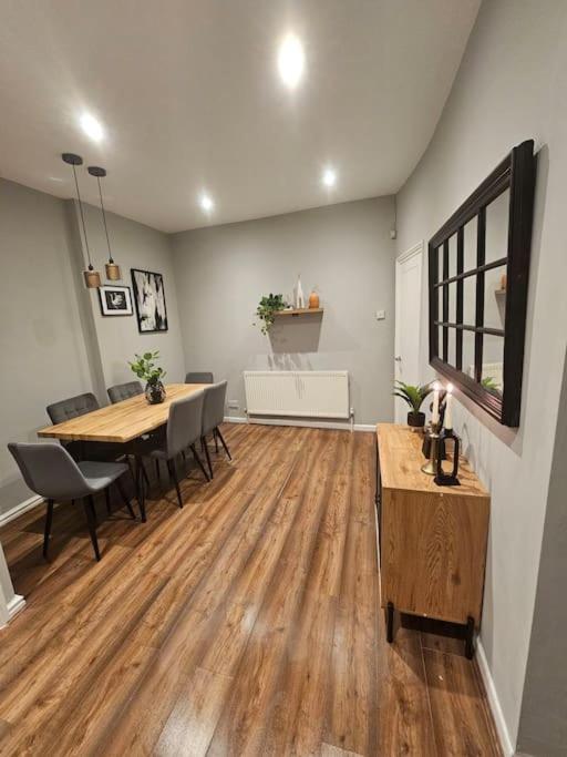 Hillsome Hosting Wigan