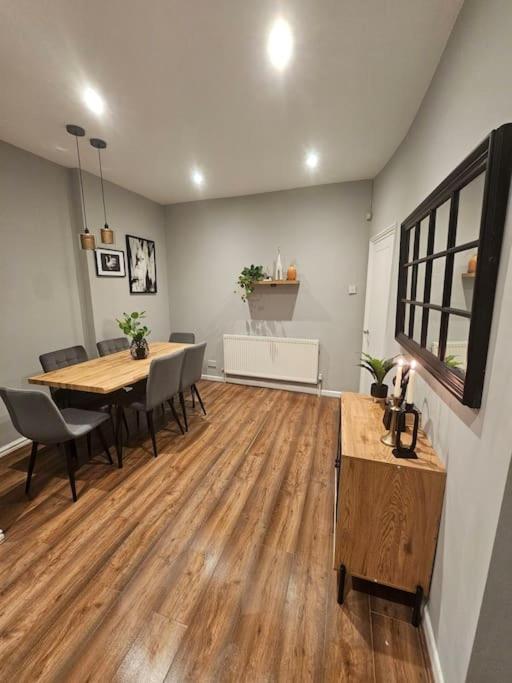 Hillsome Hosting Wigan