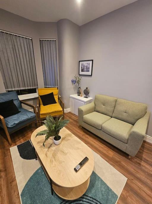 Hillsome Hosting Wigan