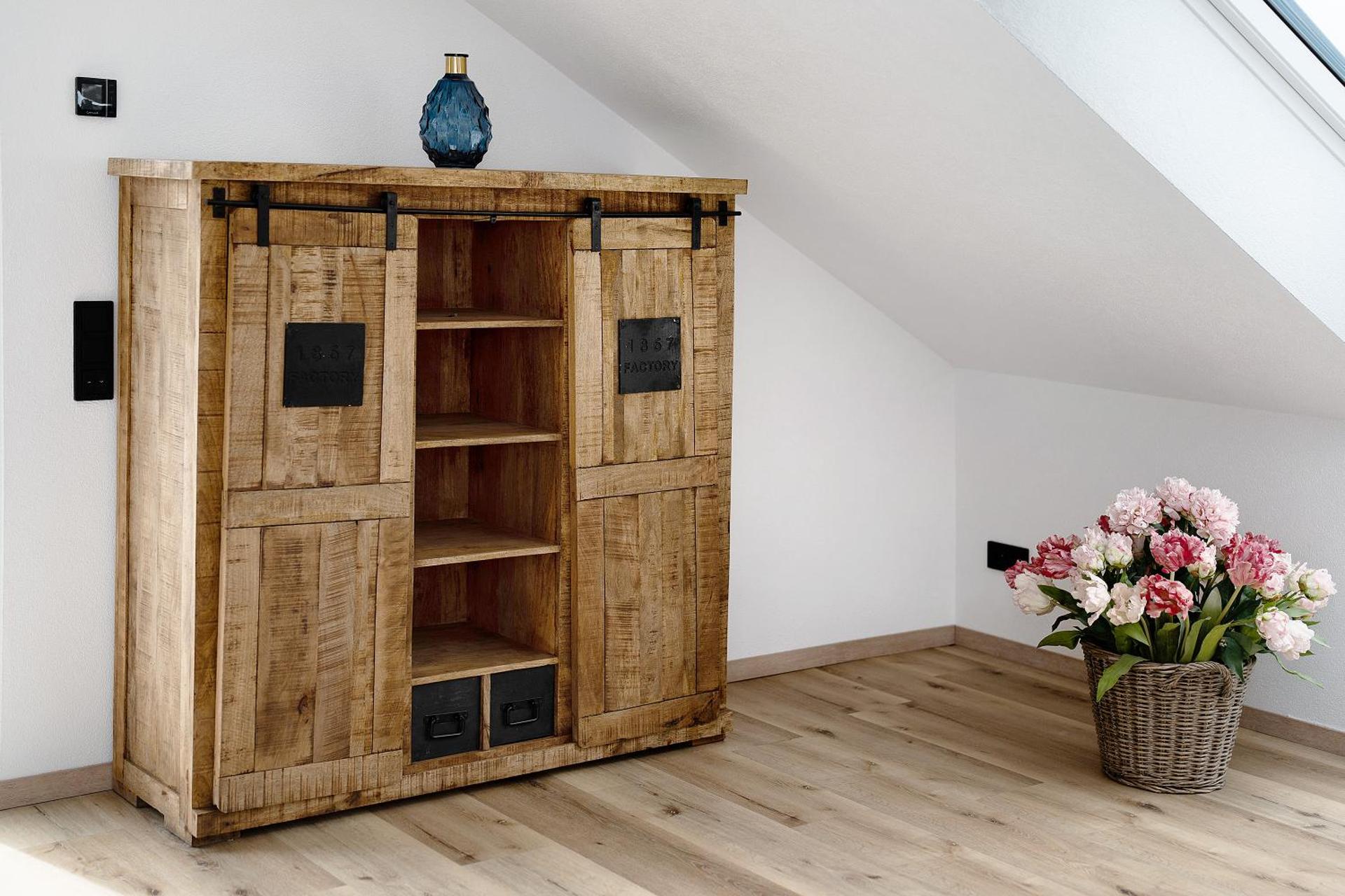 Moderne offene Dachgeschoßwohnung