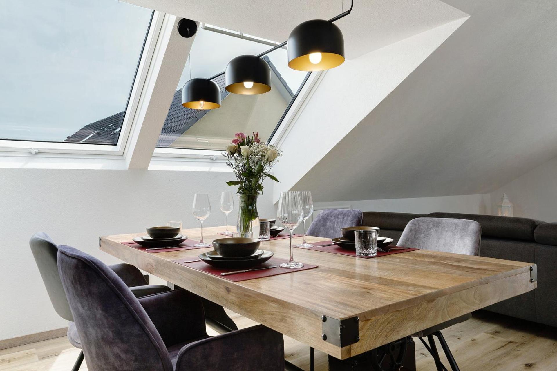 Moderne offene Dachgeschoßwohnung