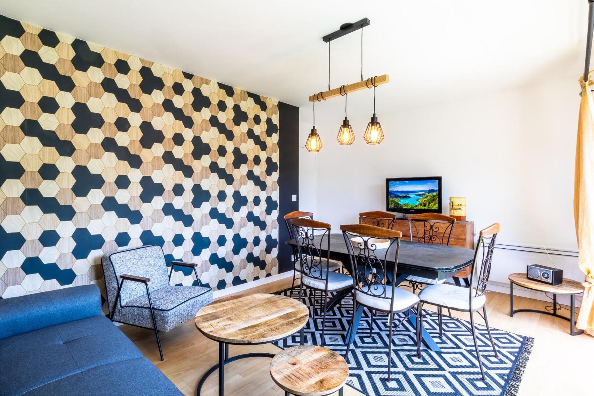 Eden Lac et Montagnes