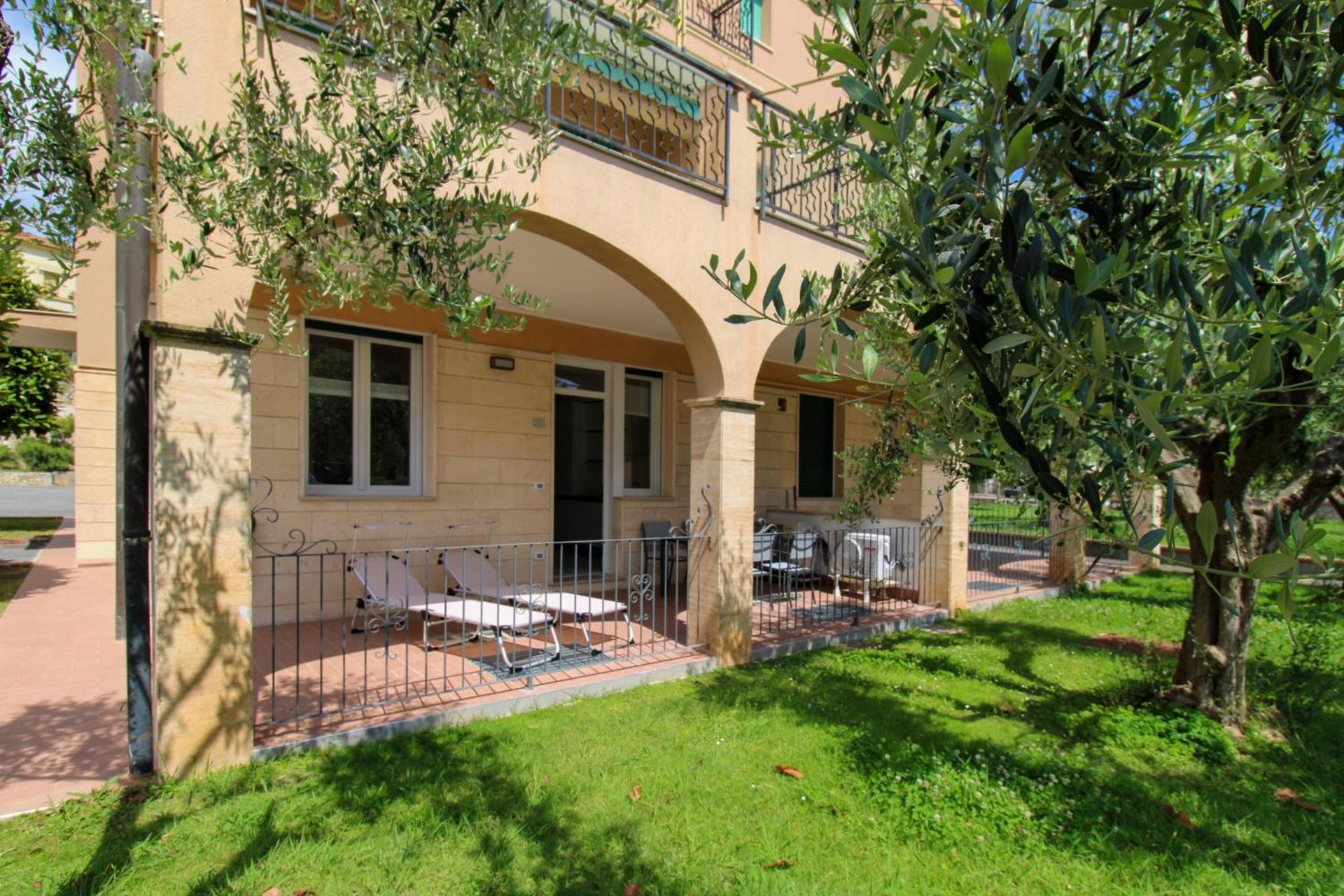 La Bussola - By Ligooria