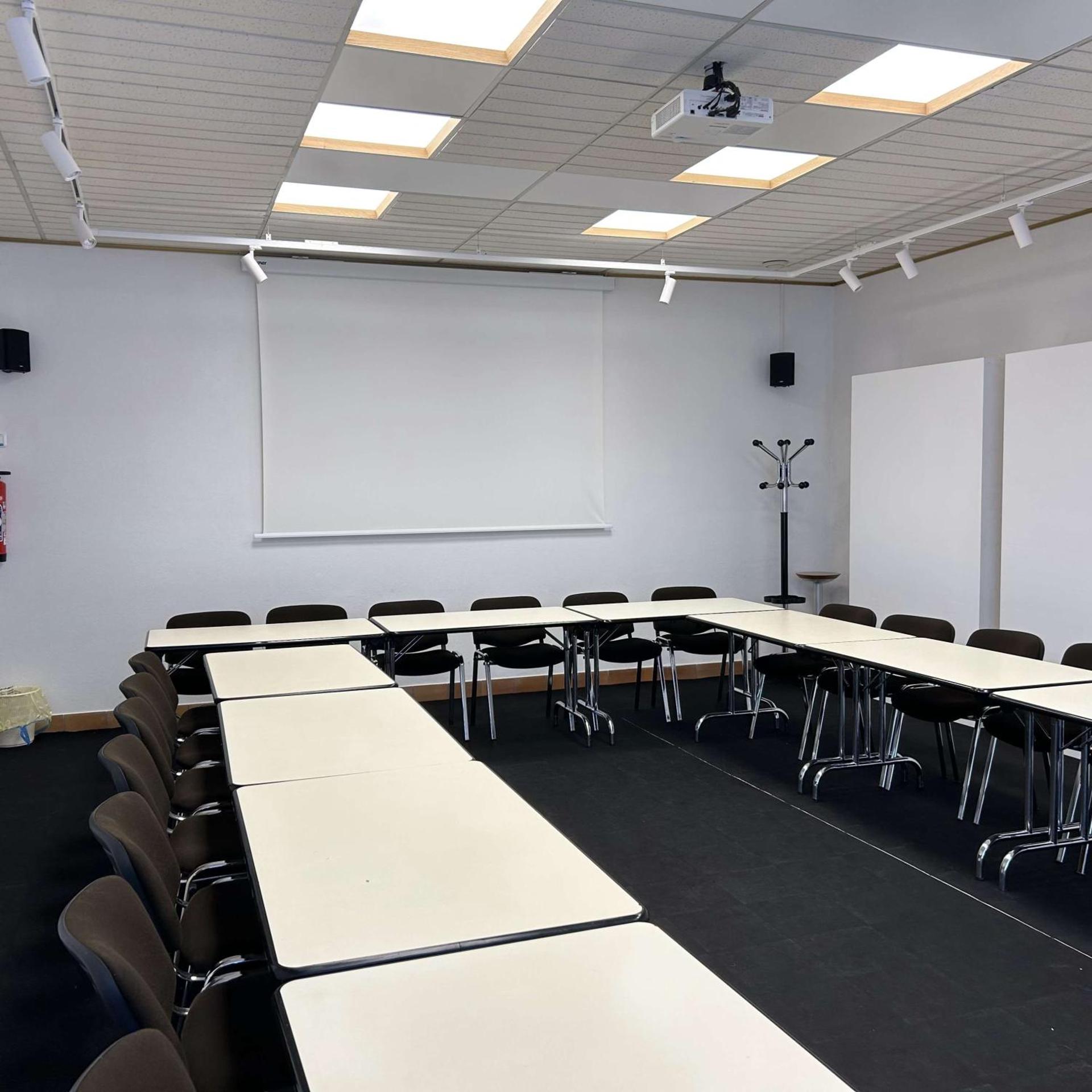 Meeting/conference room