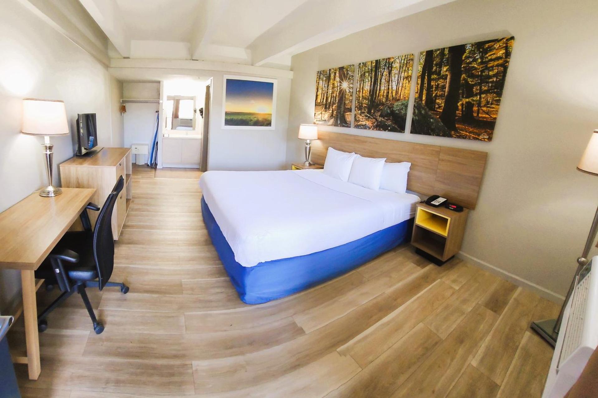 Days Inn by Wyndham Denver Downtown