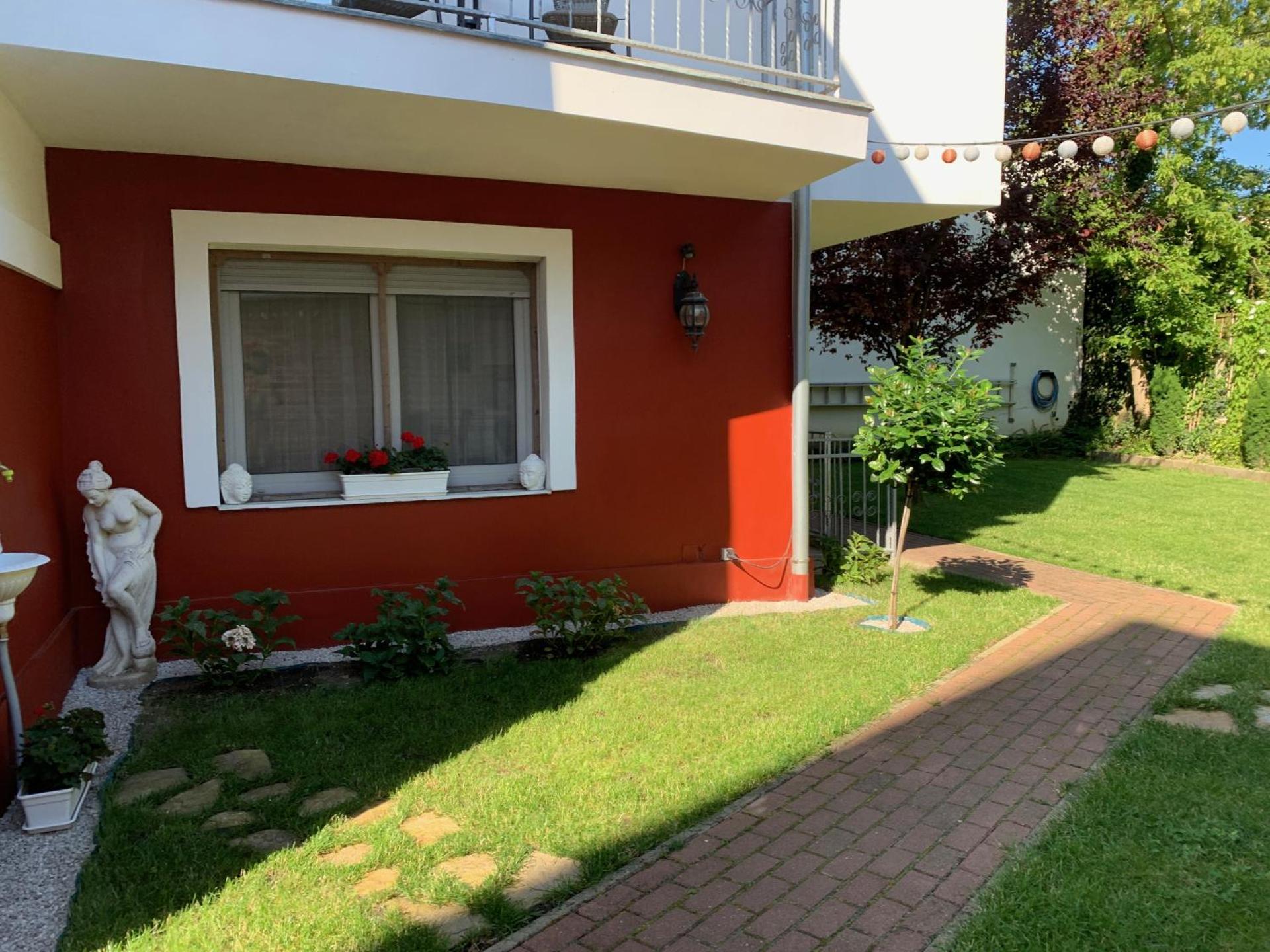 Villa Lillybeth Garden Rooms