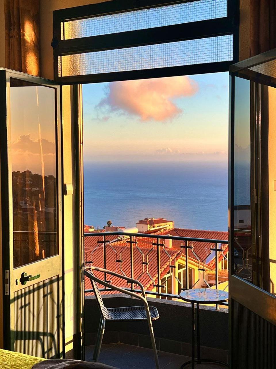 Sunset Star with Sea View