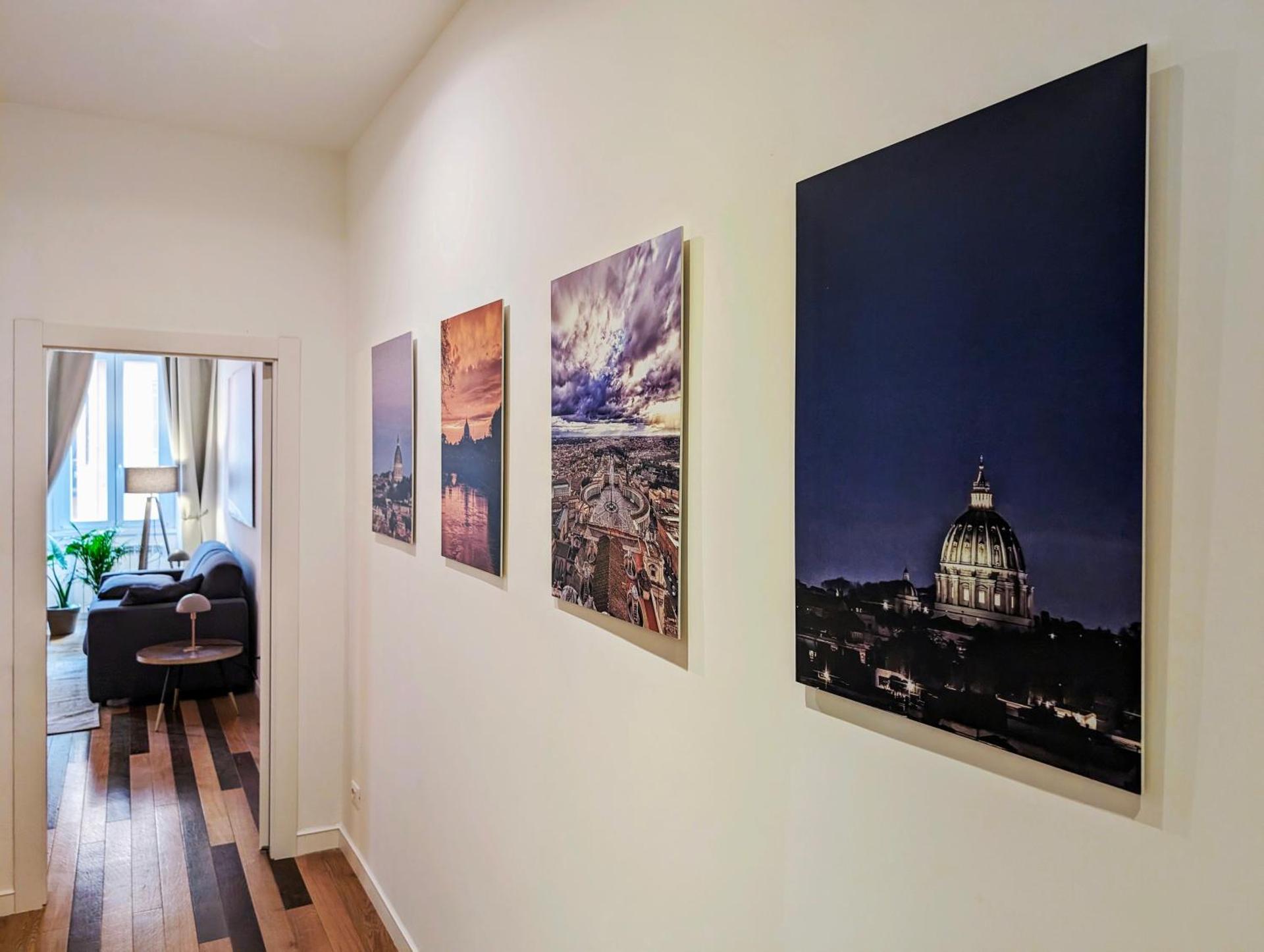 Luxury Gallery Suites