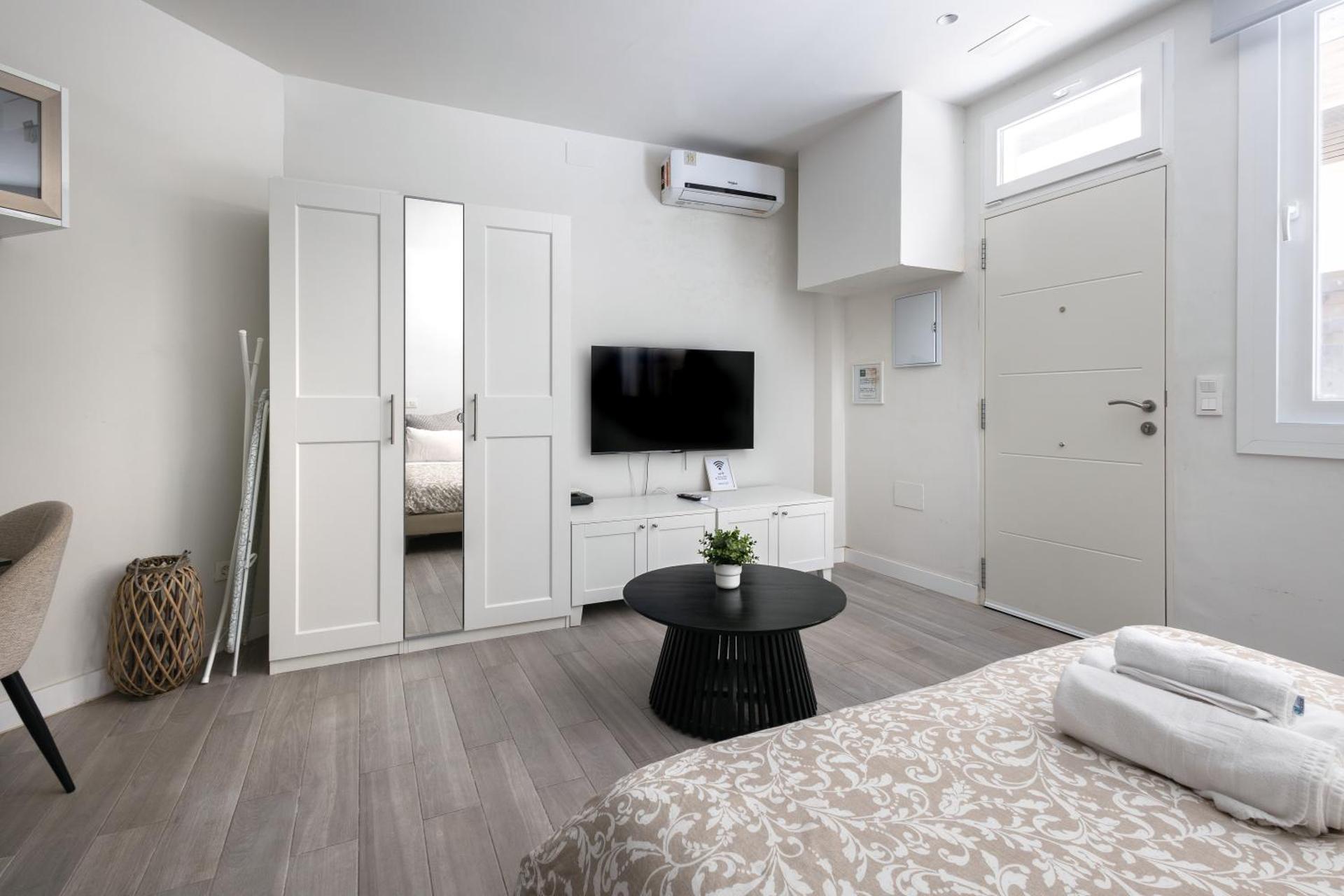 PREMIUM MALAGUETA SUITE