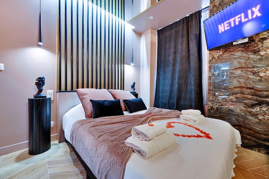 Welcome to Secret Love